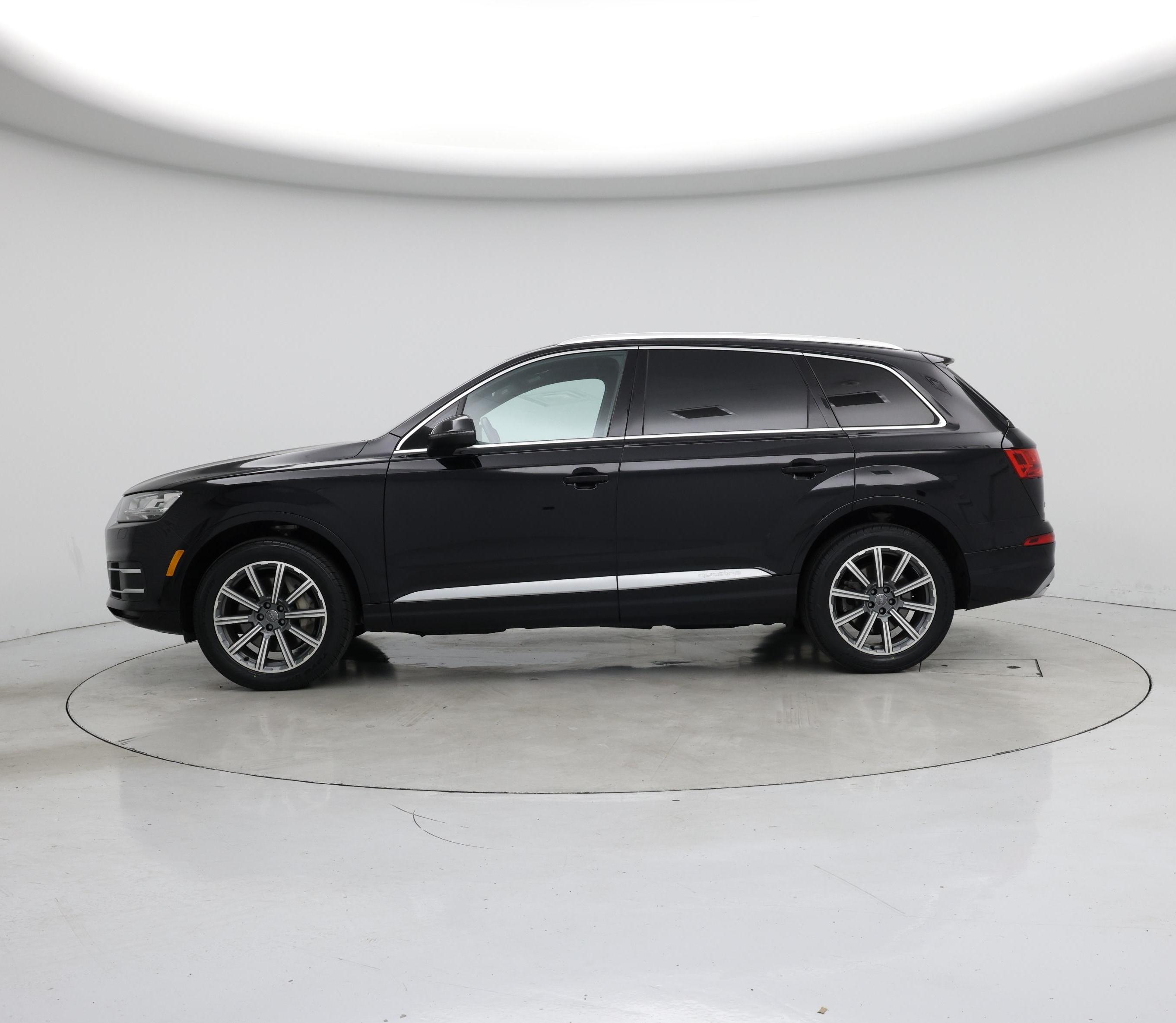 Thumbnail: 2019 Audi Q7 - 3