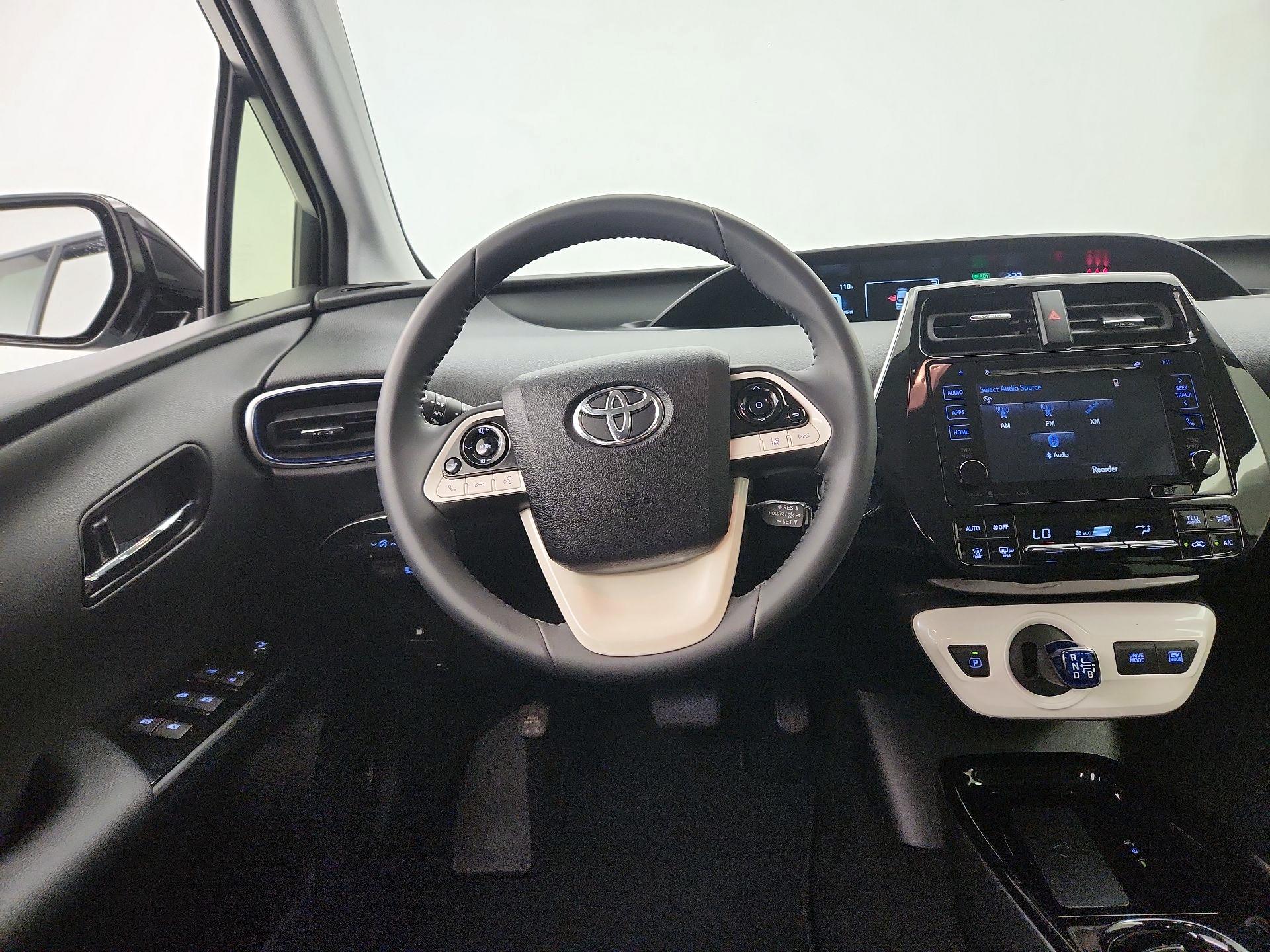 Thumbnail: 2018 Toyota Prius - 10
