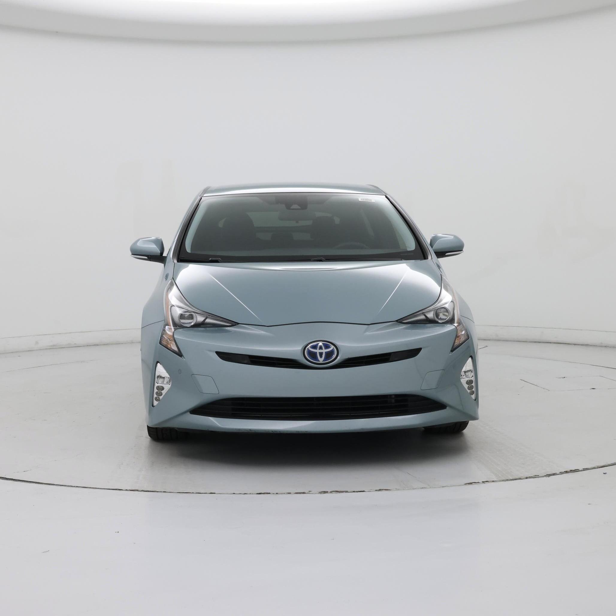 Thumbnail: 2018 Toyota Prius - 5