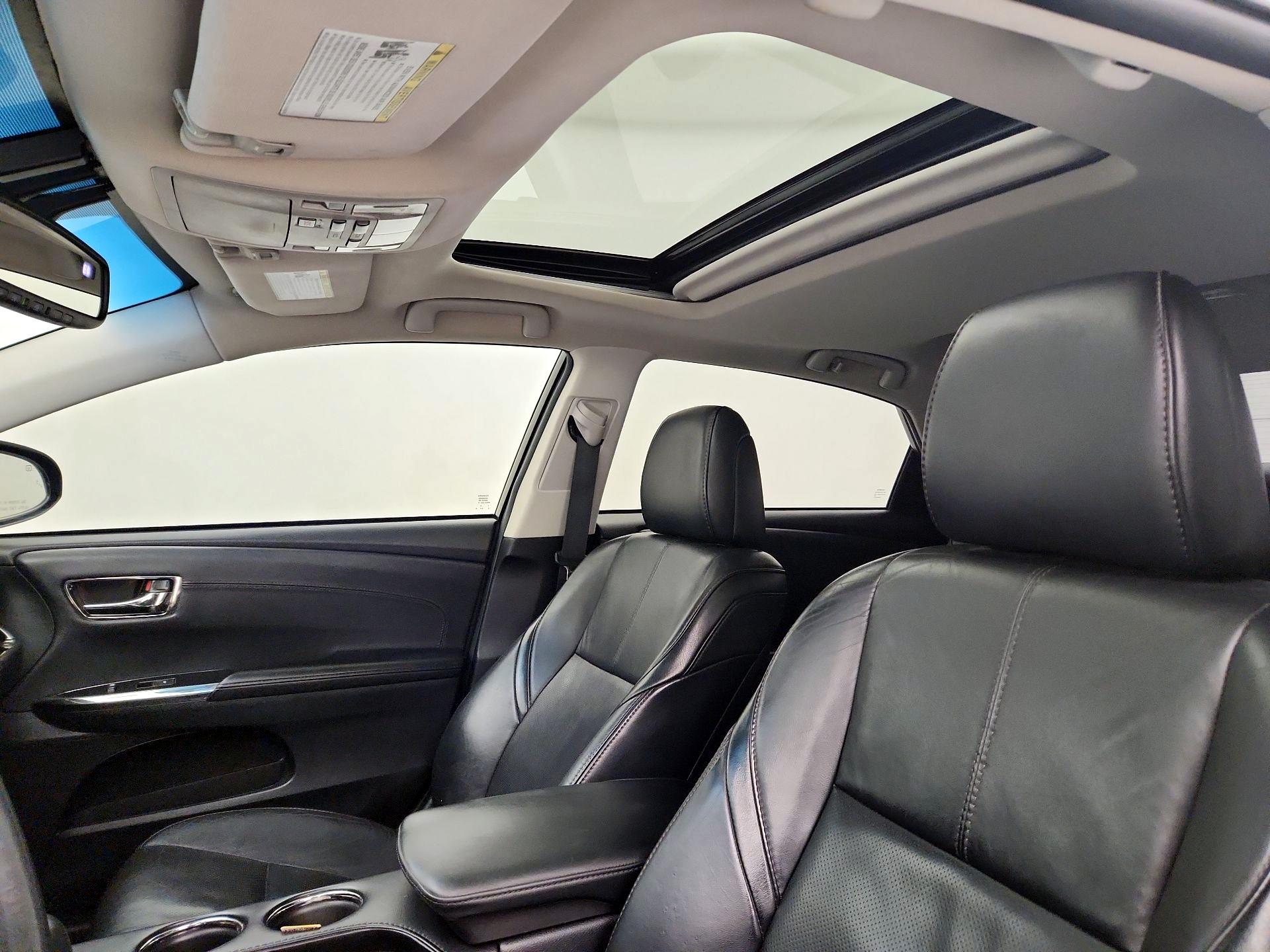 Thumbnail: 2015 Toyota Avalon - 19