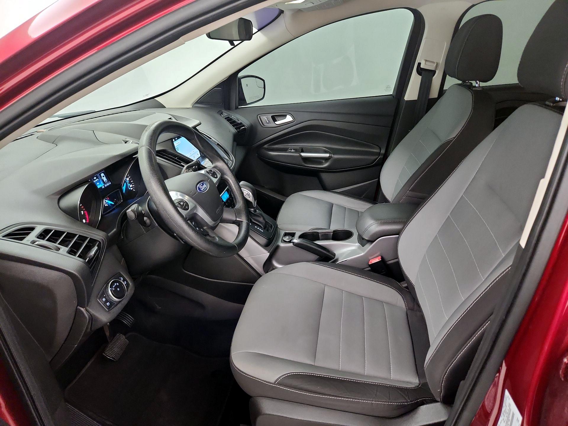 Thumbnail: 2016 Ford Escape - 11