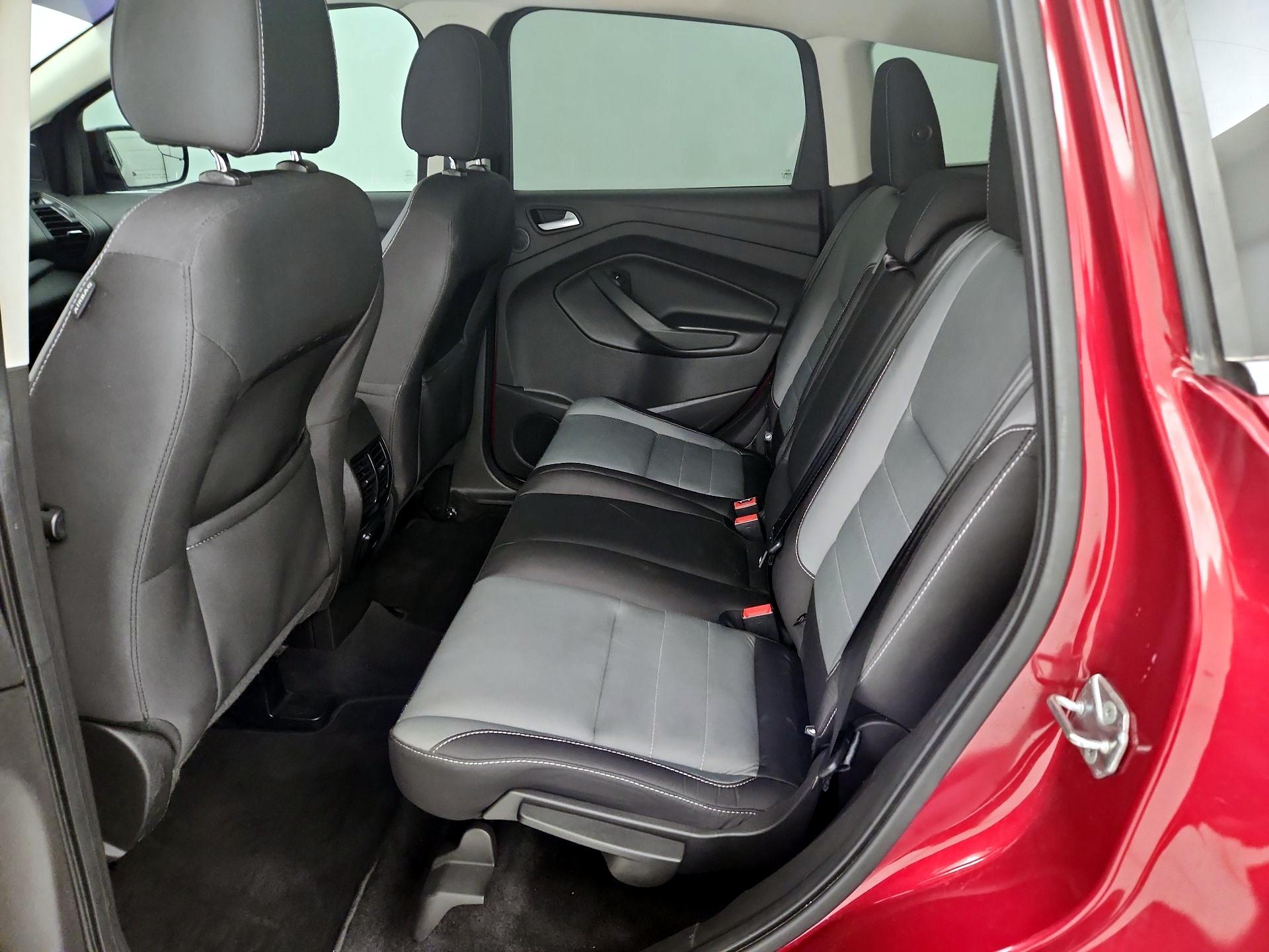 Thumbnail: 2016 Ford Escape - 19