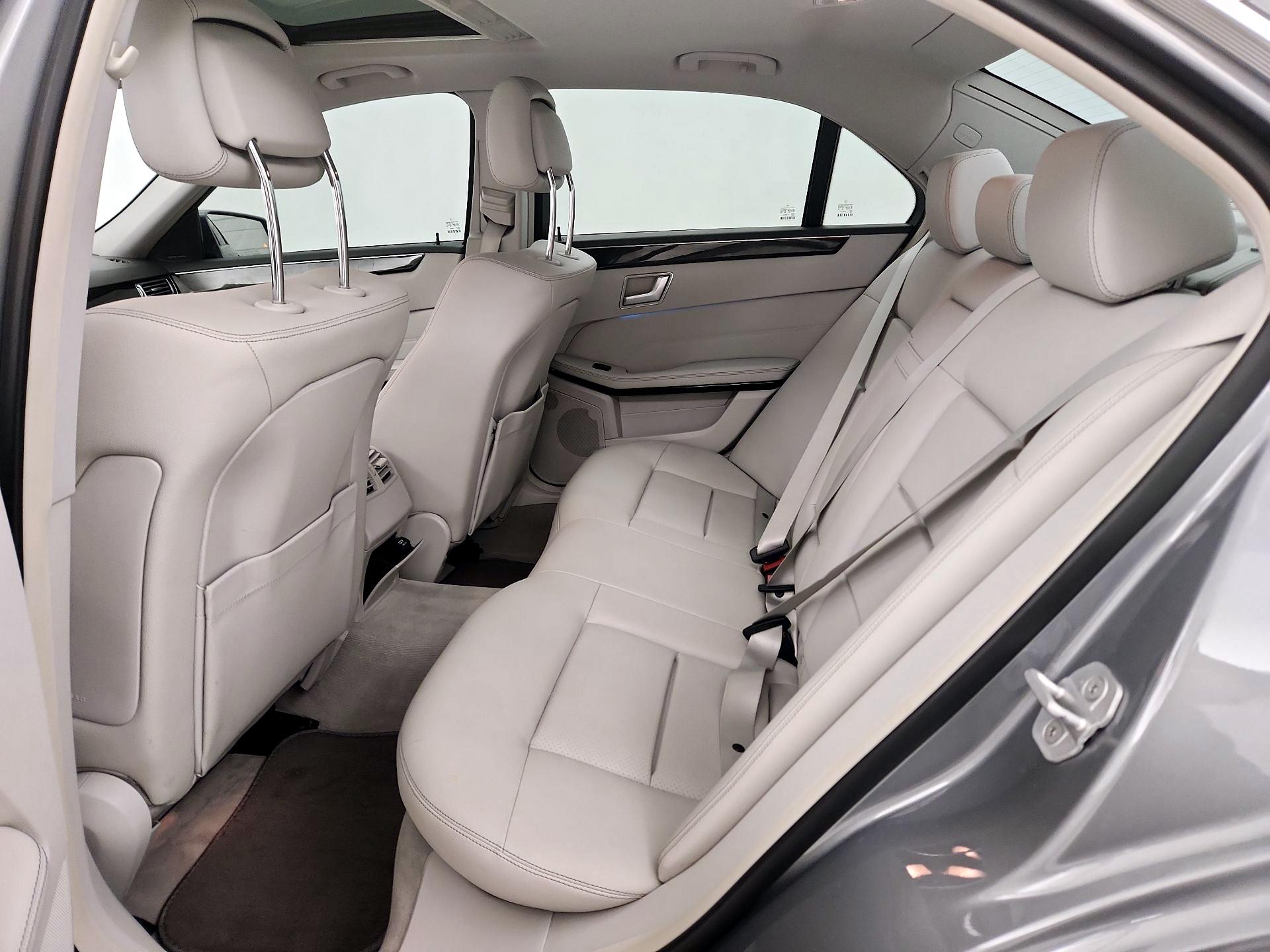 Thumbnail: 2014 Mercedes-Benz E-Class - 20