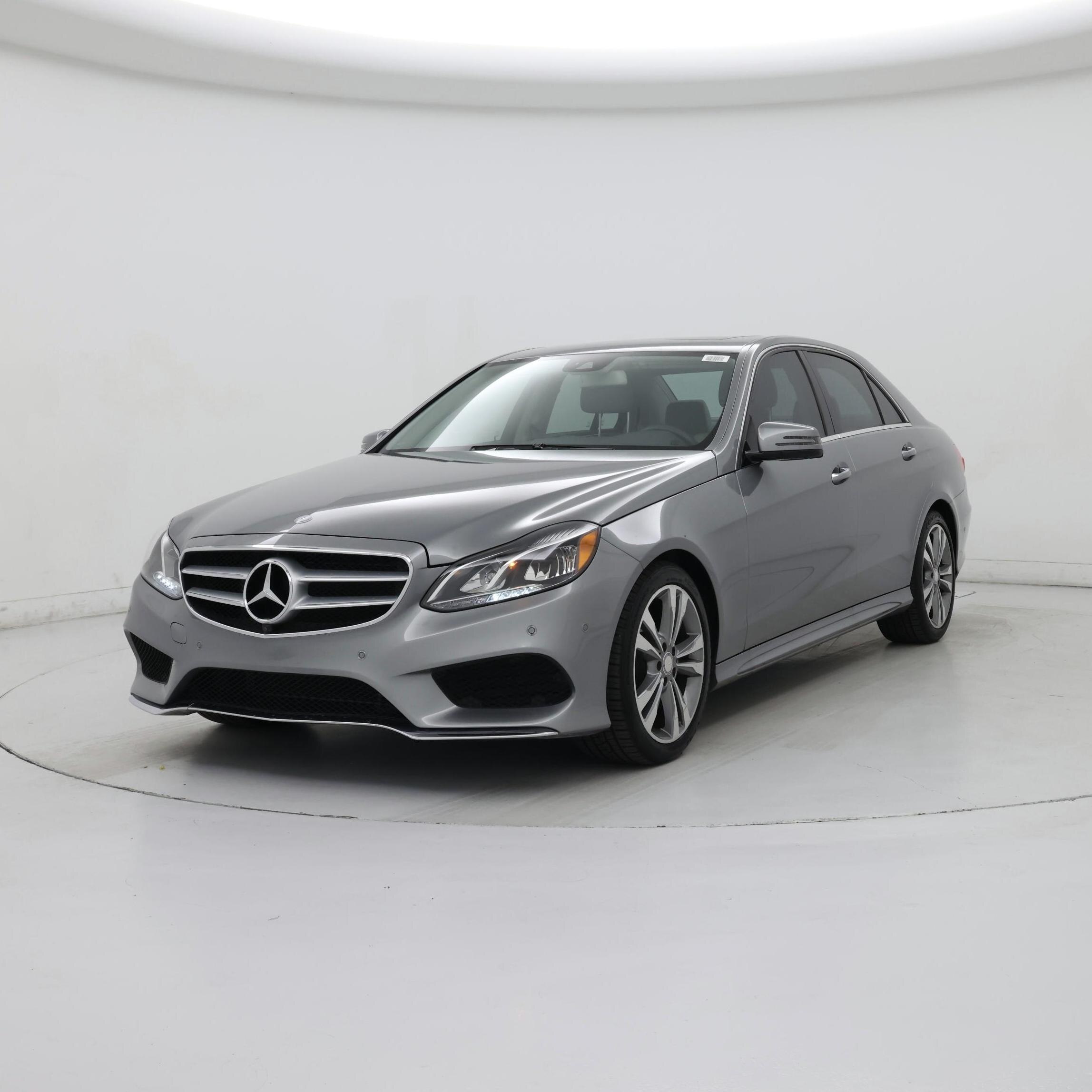 Thumbnail: 2014 Mercedes-Benz E-Class - 4