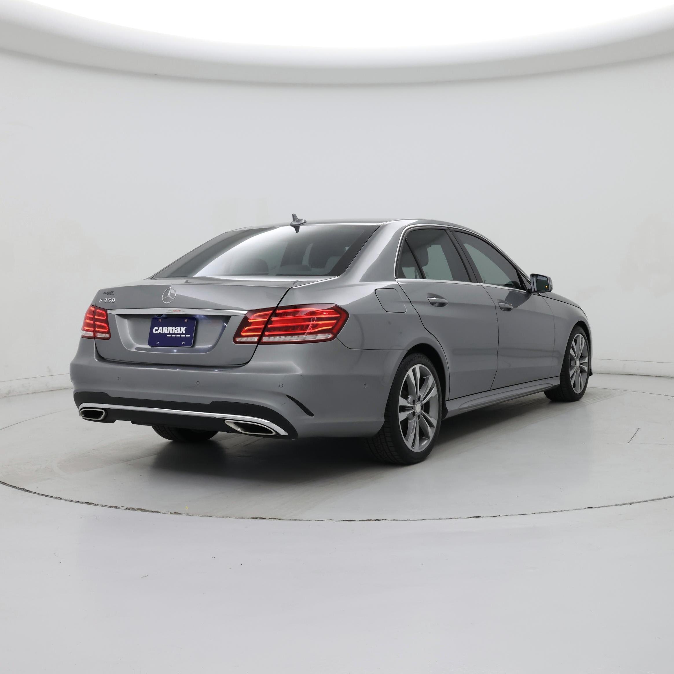 Thumbnail: 2014 Mercedes-Benz E-Class - 8