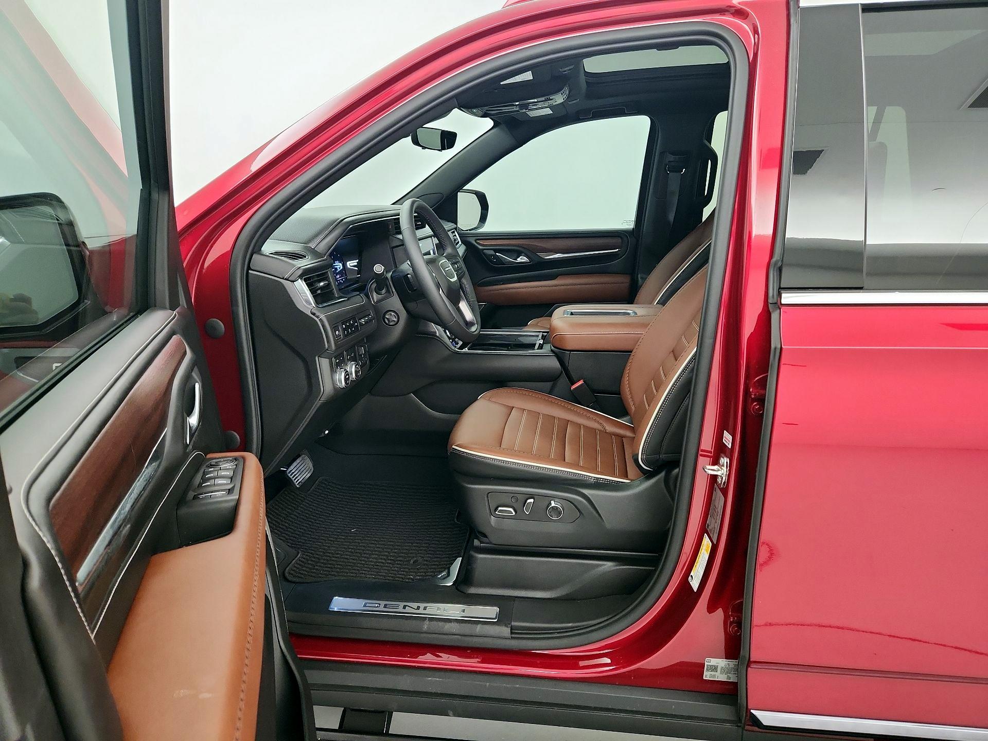 Thumbnail: 2023 GMC Yukon - 11