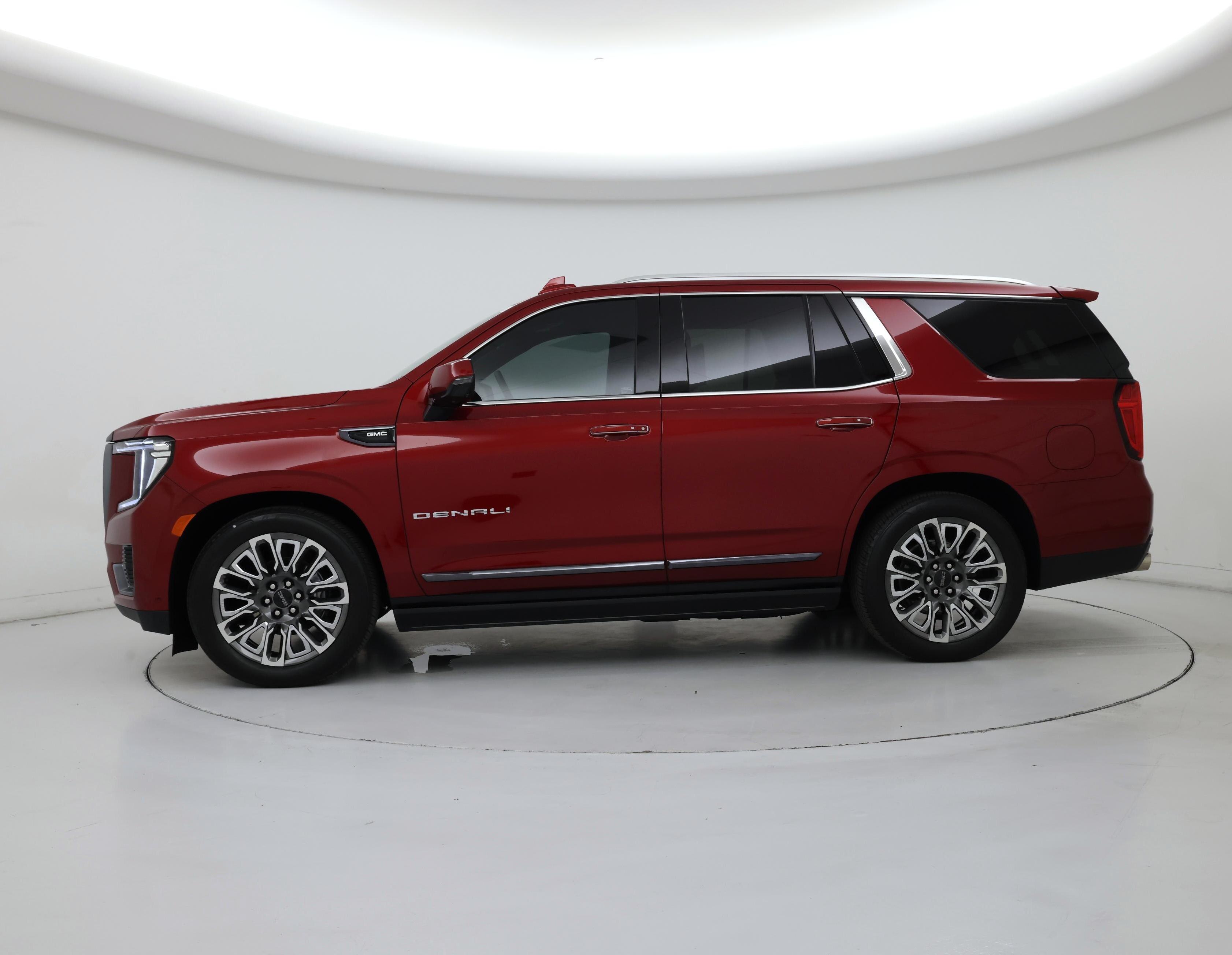 Thumbnail: 2023 GMC Yukon - 3
