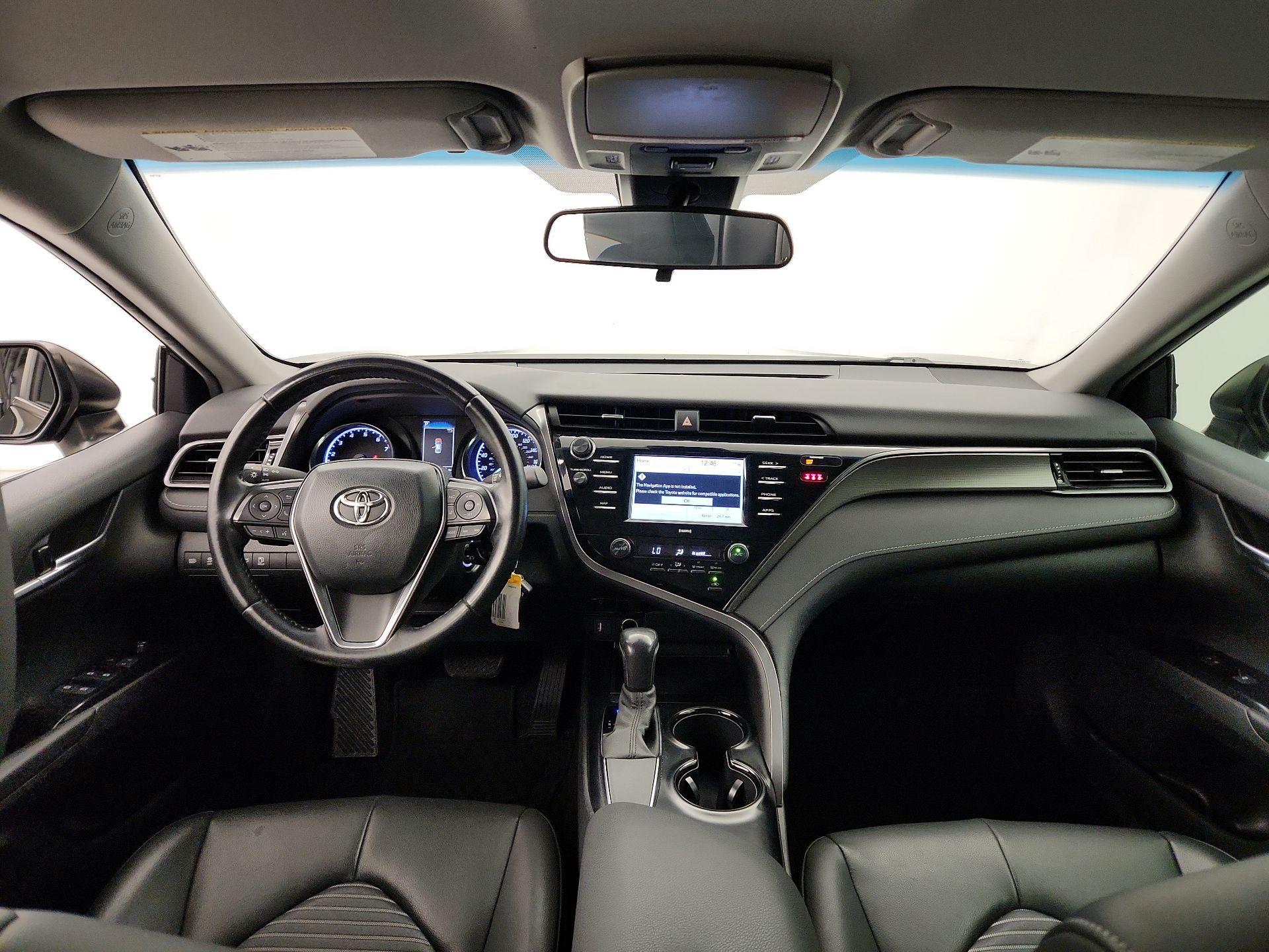 Thumbnail: 2020 Toyota Camry - 9