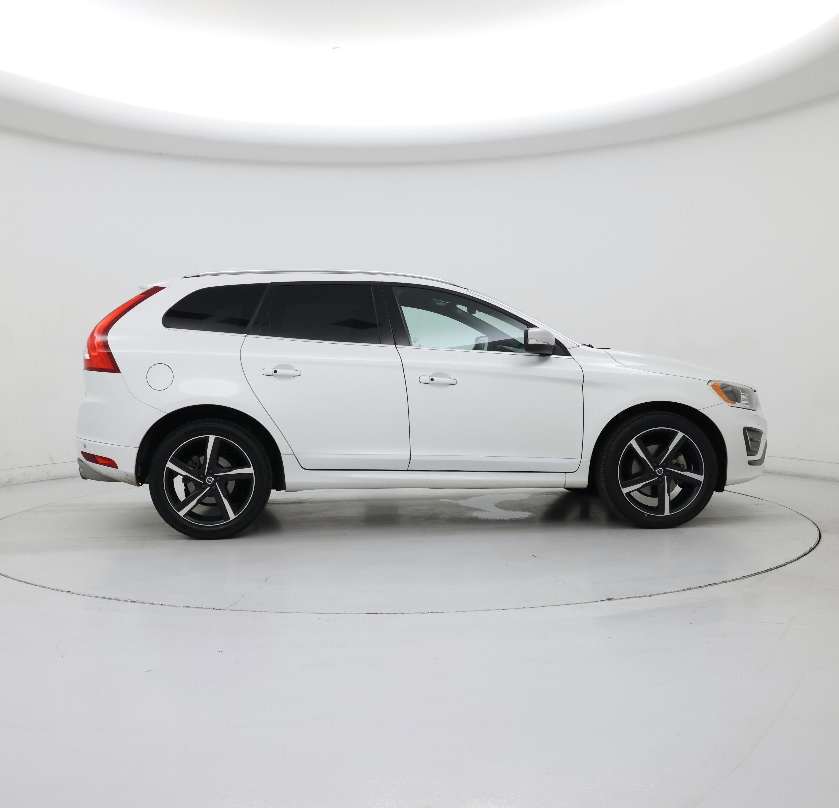 Thumbnail: 2016 Volvo XC60 - 7