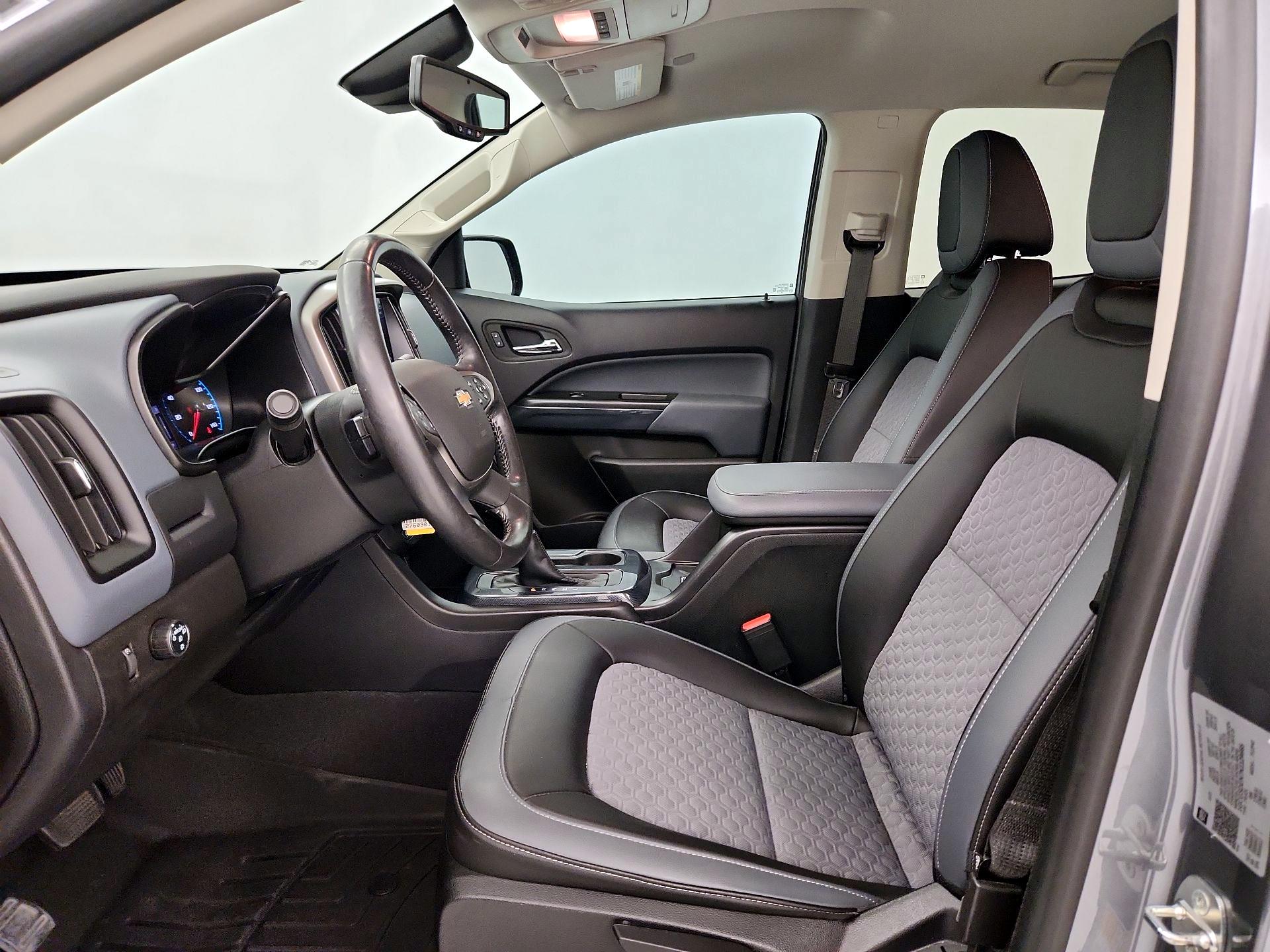 Thumbnail: 2022 Chevrolet Colorado - 11