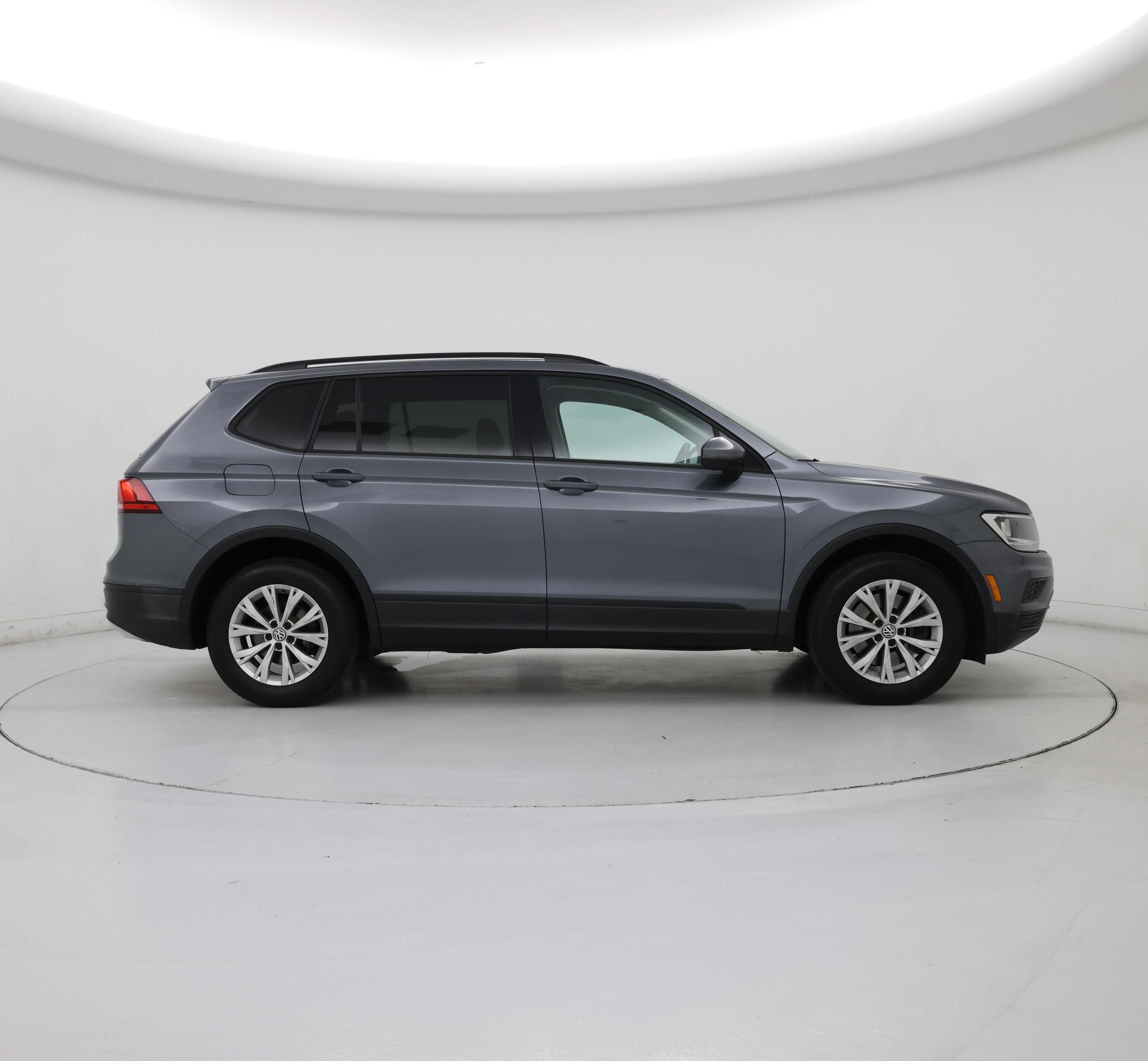 Thumbnail: 2019 Volkswagen Tiguan - 7