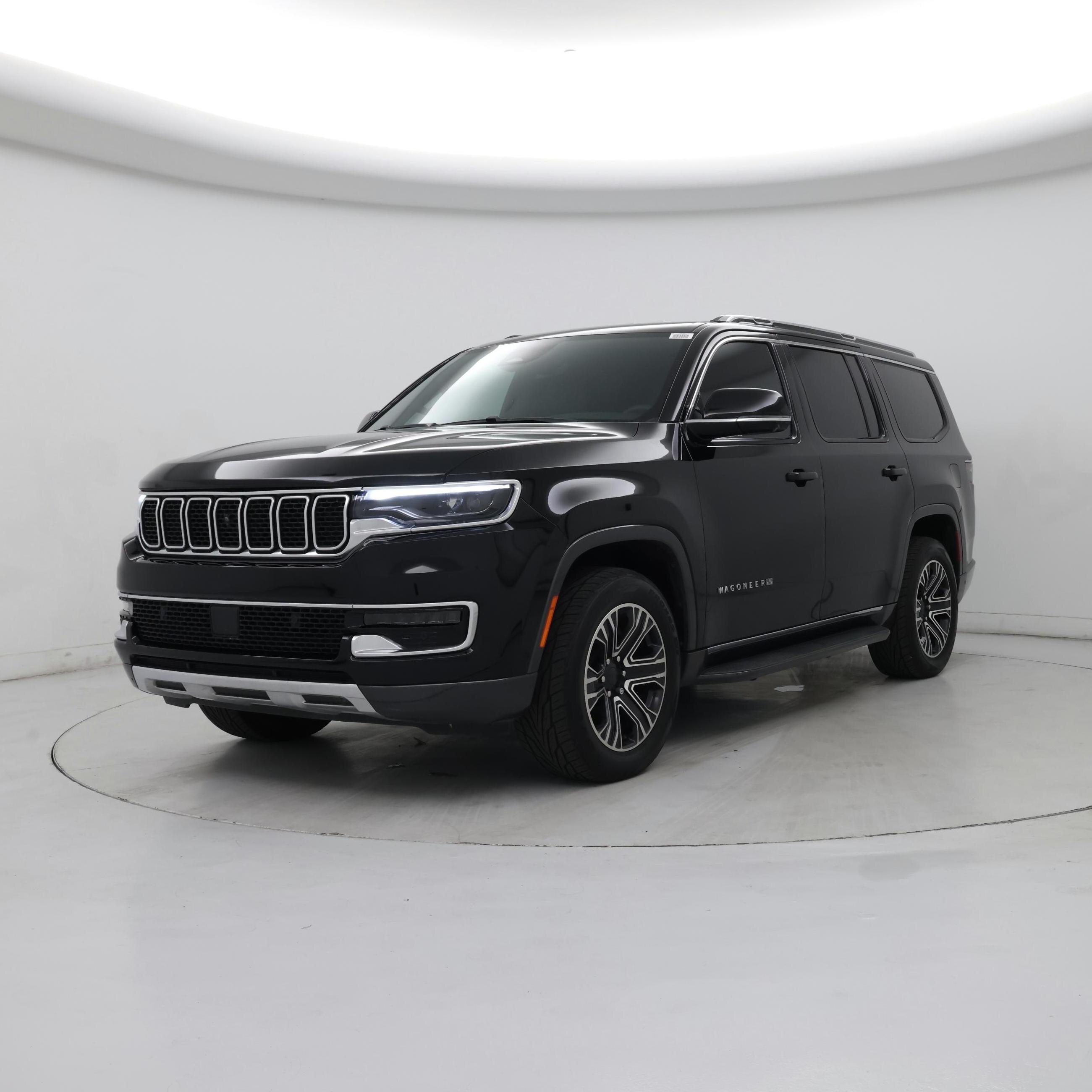 Thumbnail: 2022 Jeep Wagoneer - 4