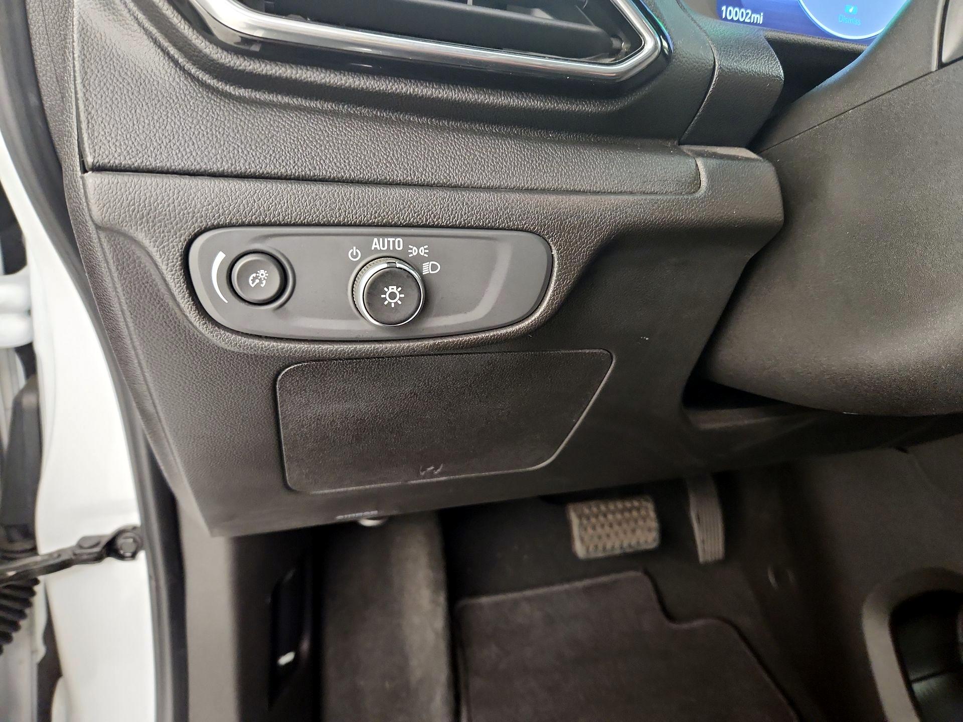 Thumbnail: 2023 Chevrolet Bolt EV - 13