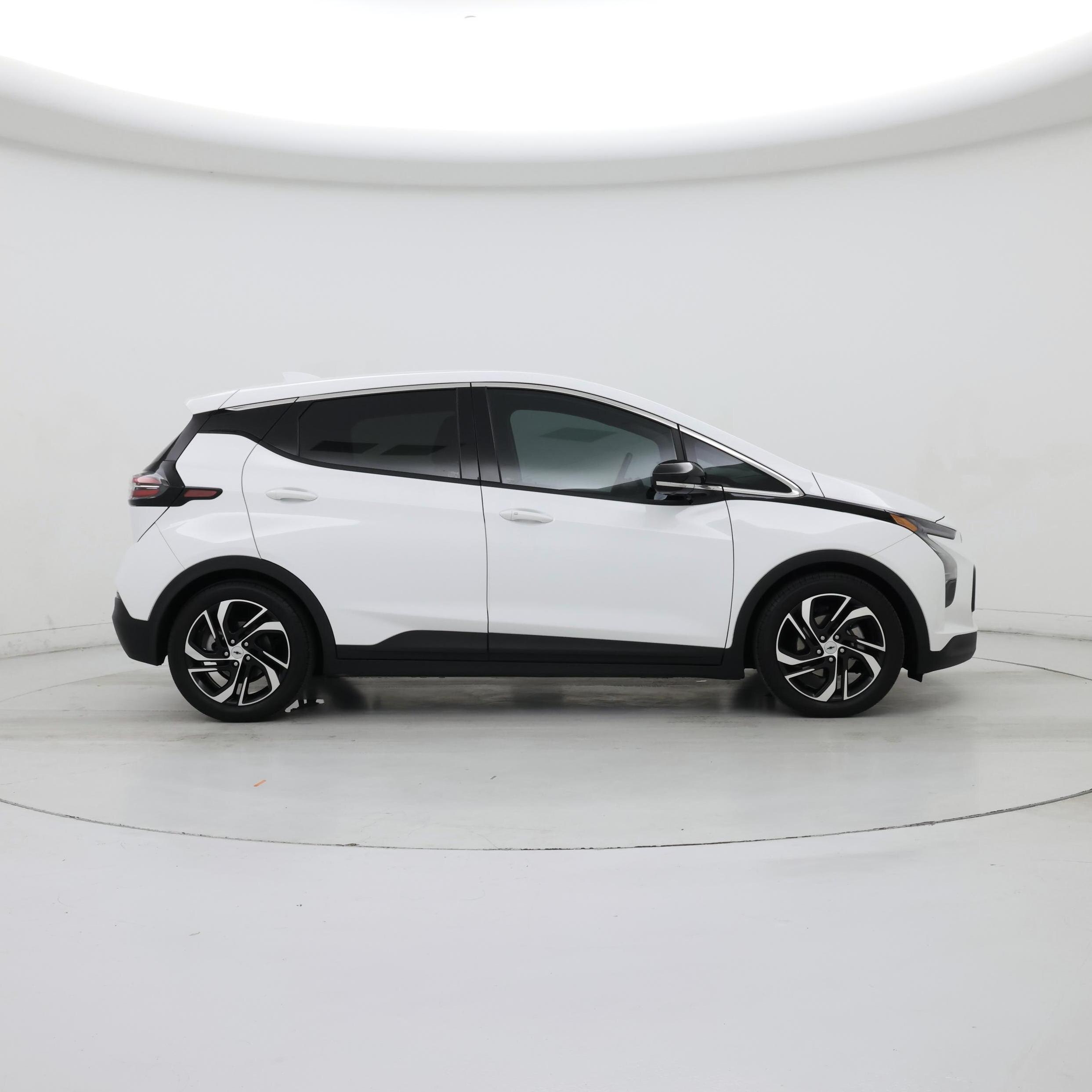 Thumbnail: 2023 Chevrolet Bolt EV - 7