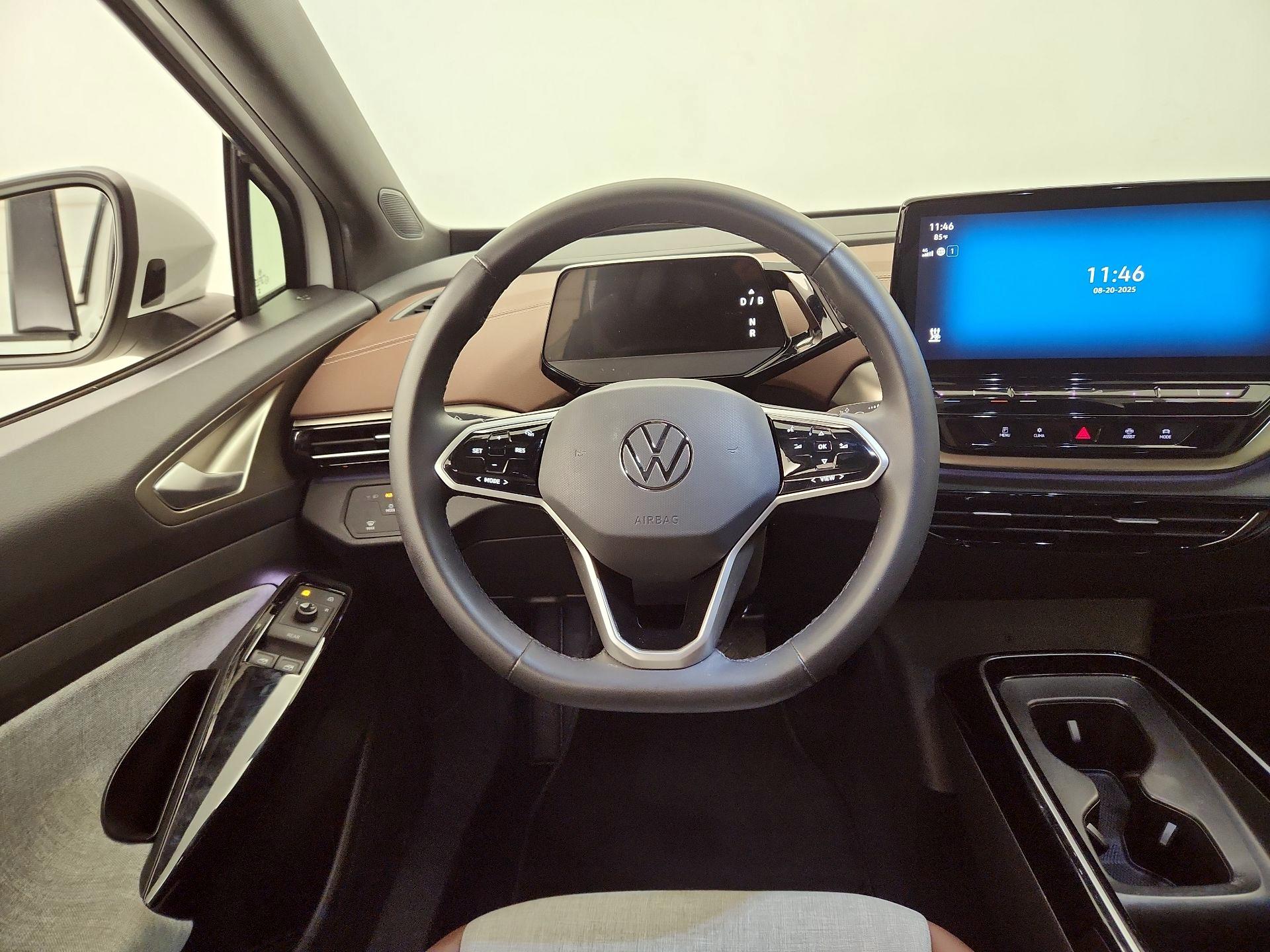 Thumbnail: 2023 Volkswagen ID.4 - 10