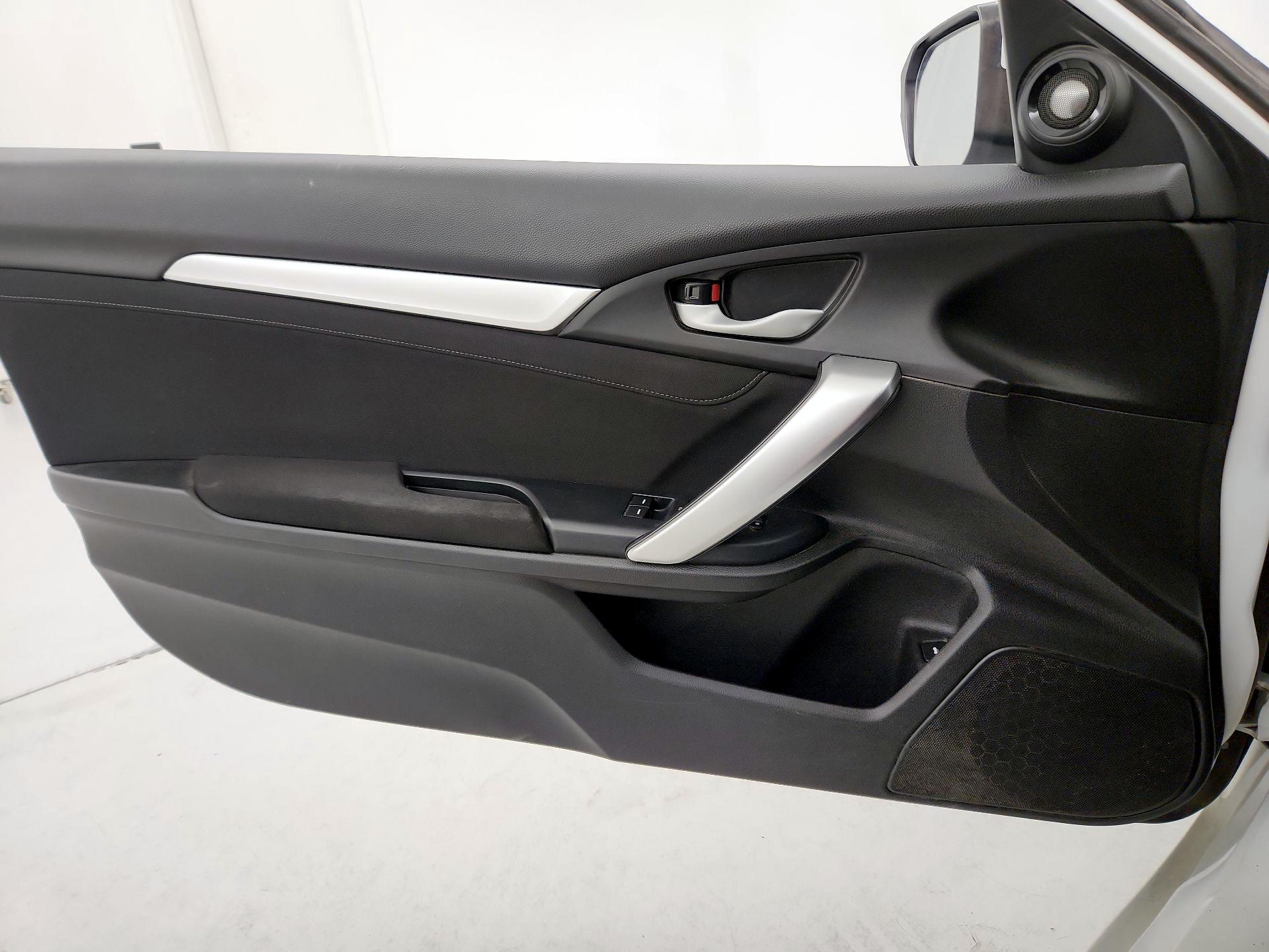 Thumbnail: 2020 Honda Civic - 12