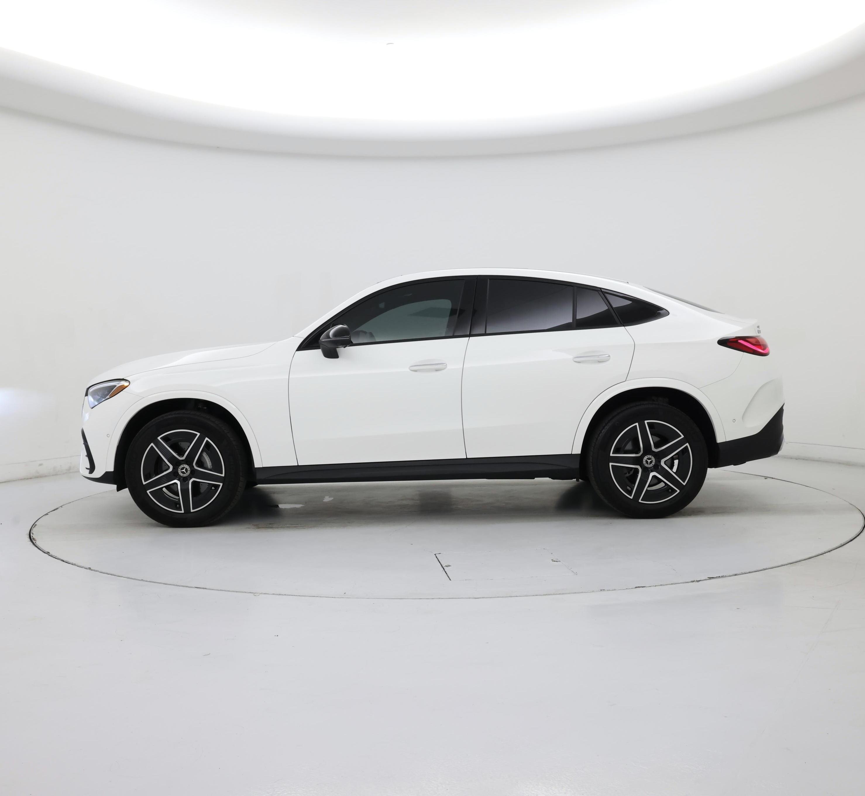 Thumbnail: 2024 Mercedes-Benz GLC - 3
