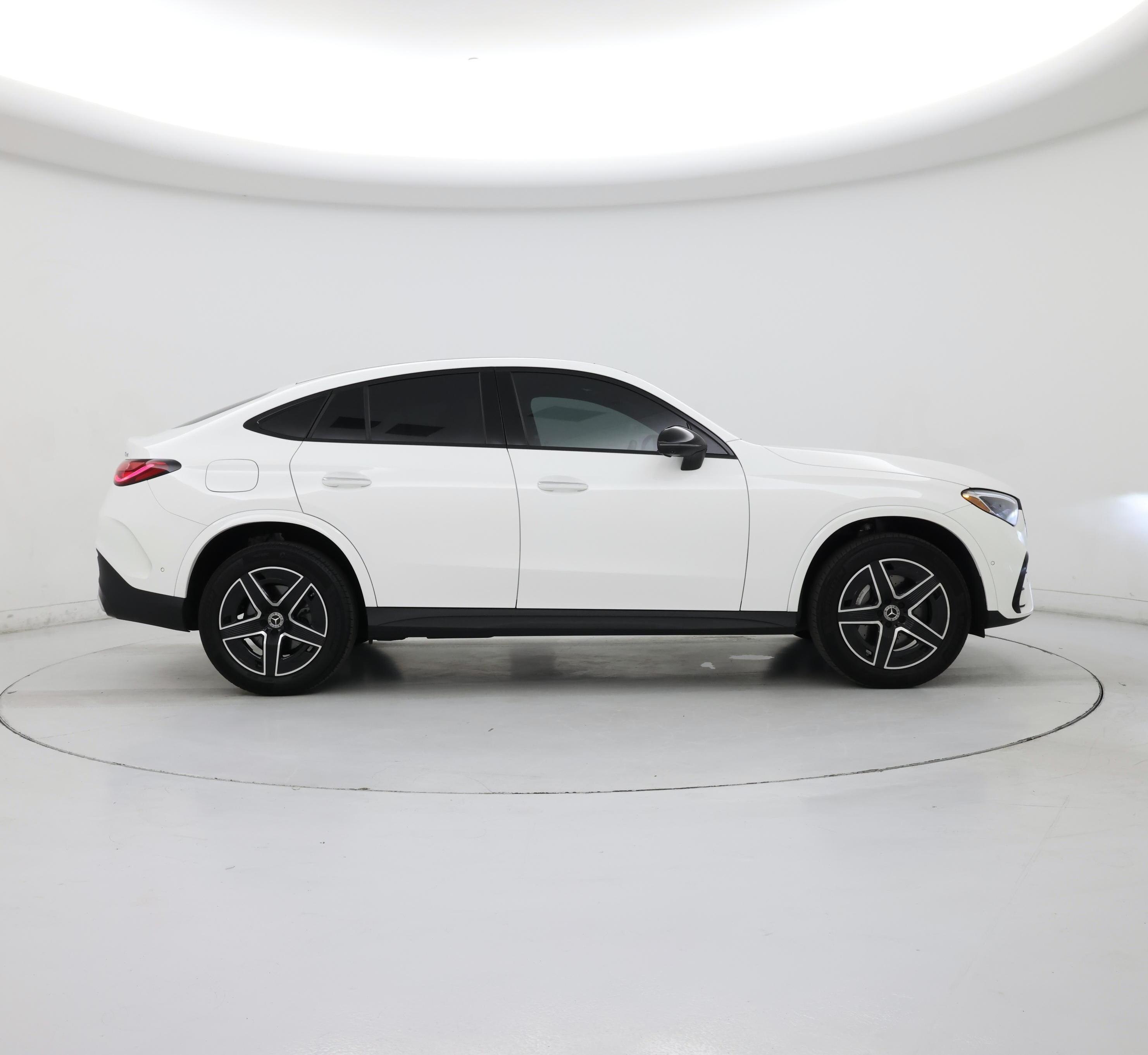 Thumbnail: 2024 Mercedes-Benz GLC - 7