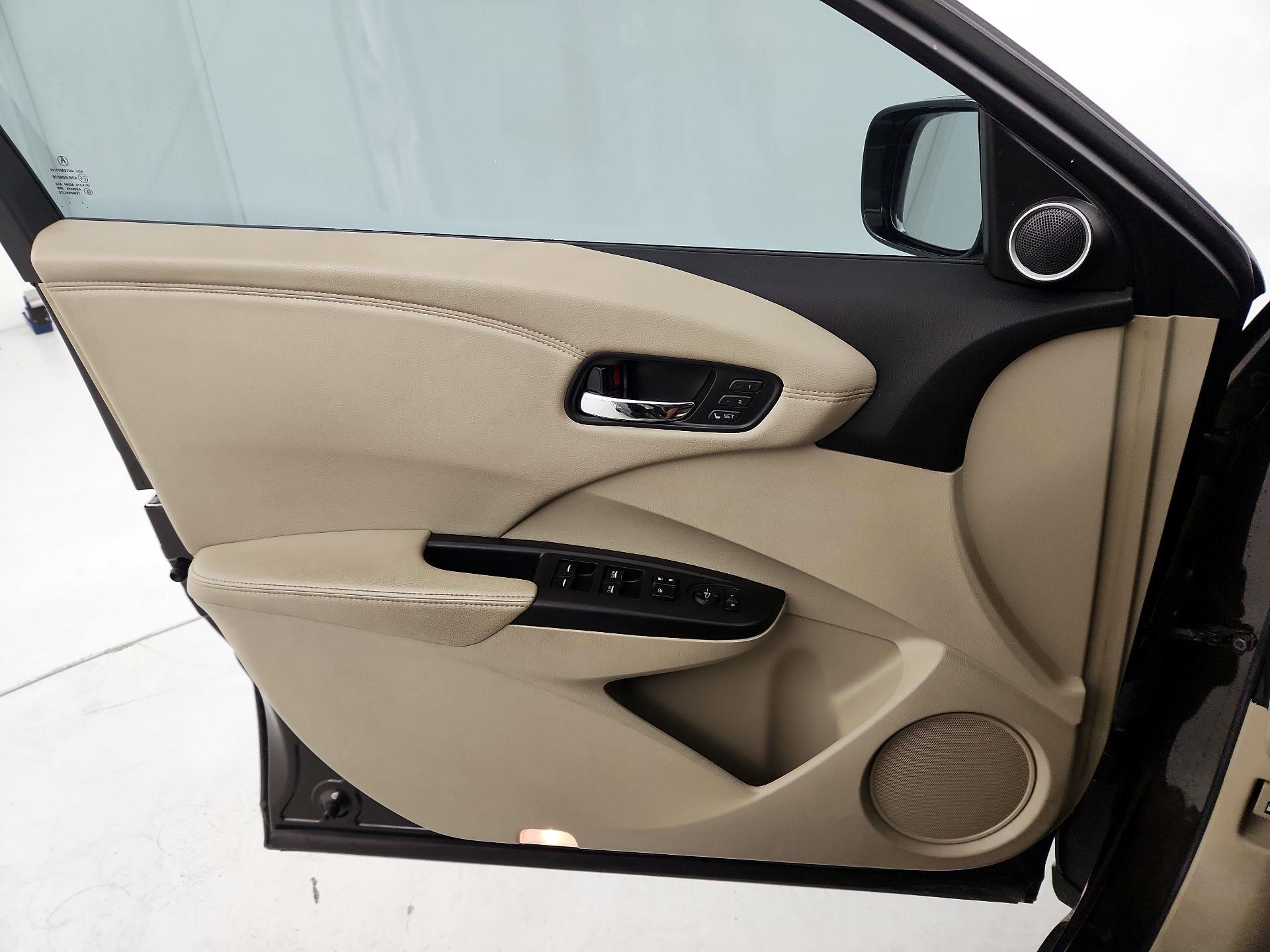Thumbnail: 2015 Acura RDX - 12