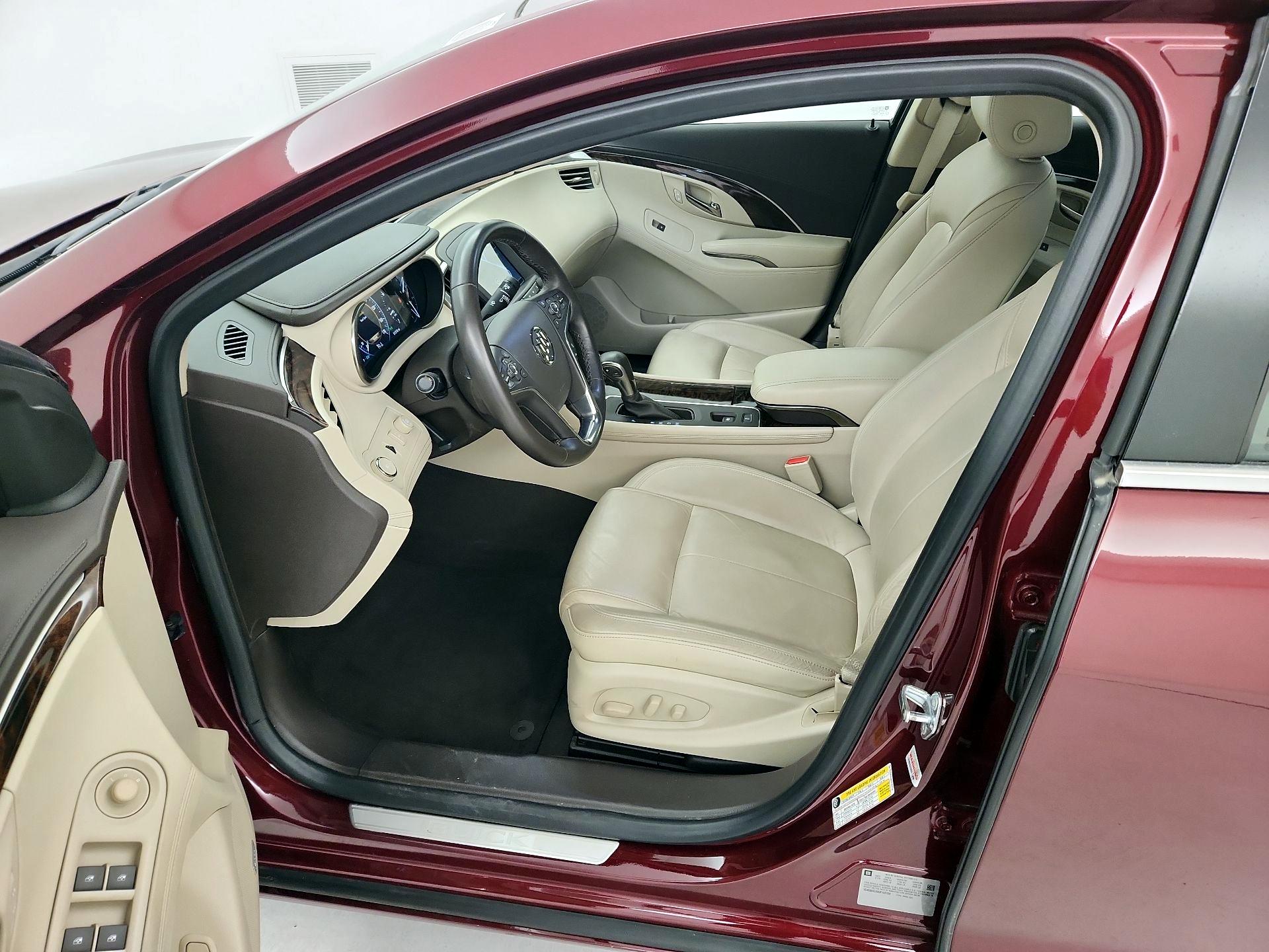 Thumbnail: 2016 Buick LaCrosse - 11