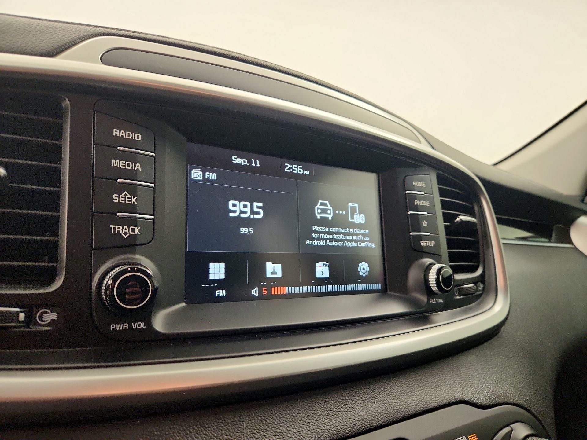 Thumbnail: 2020 Kia Sorento - 15