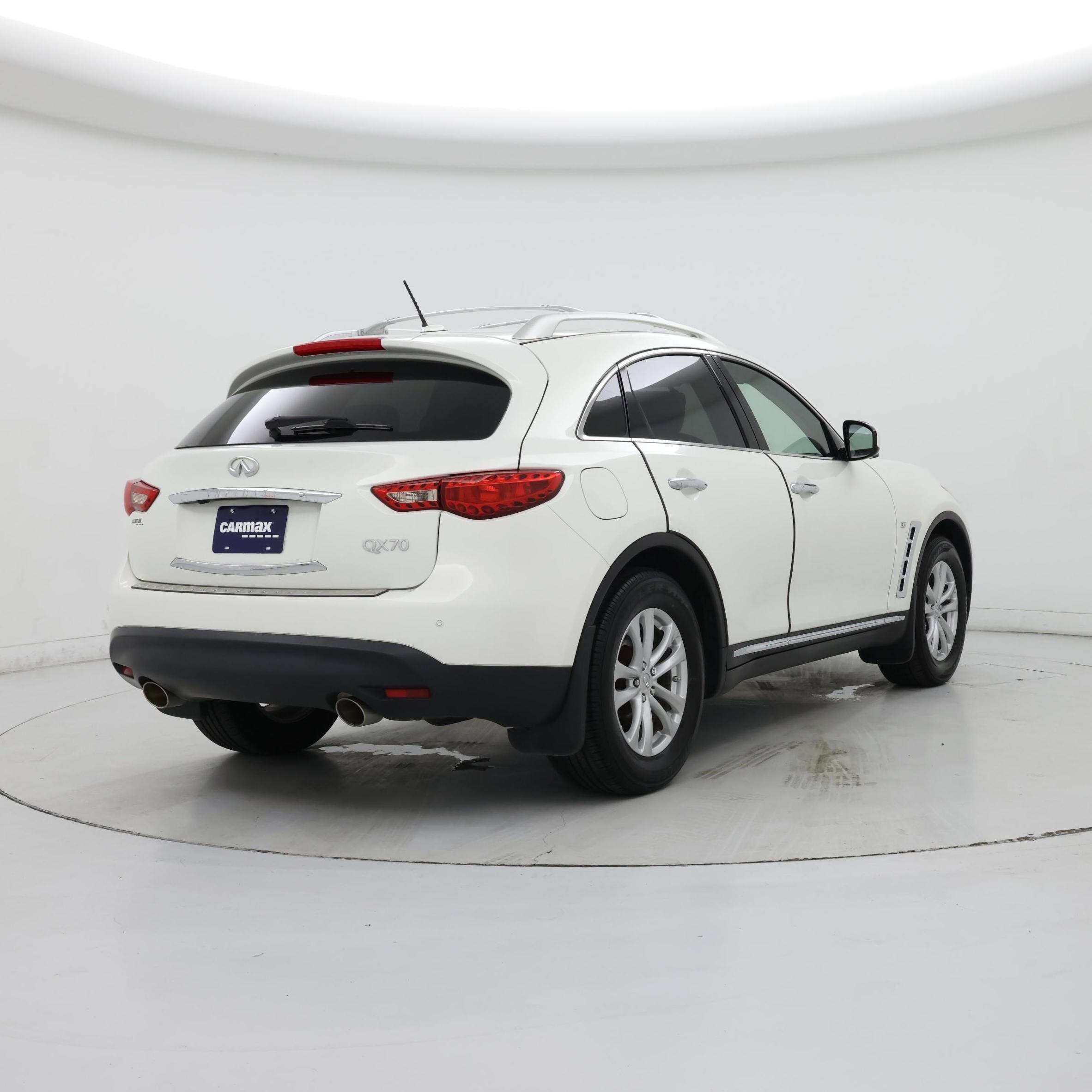 Thumbnail: 2015 INFINITI QX70 - 8