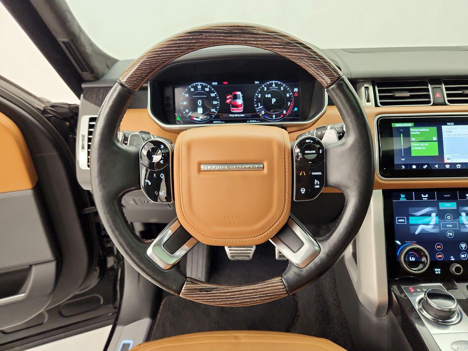 Thumbnail: 2018 Land Rover Range Rover - 10