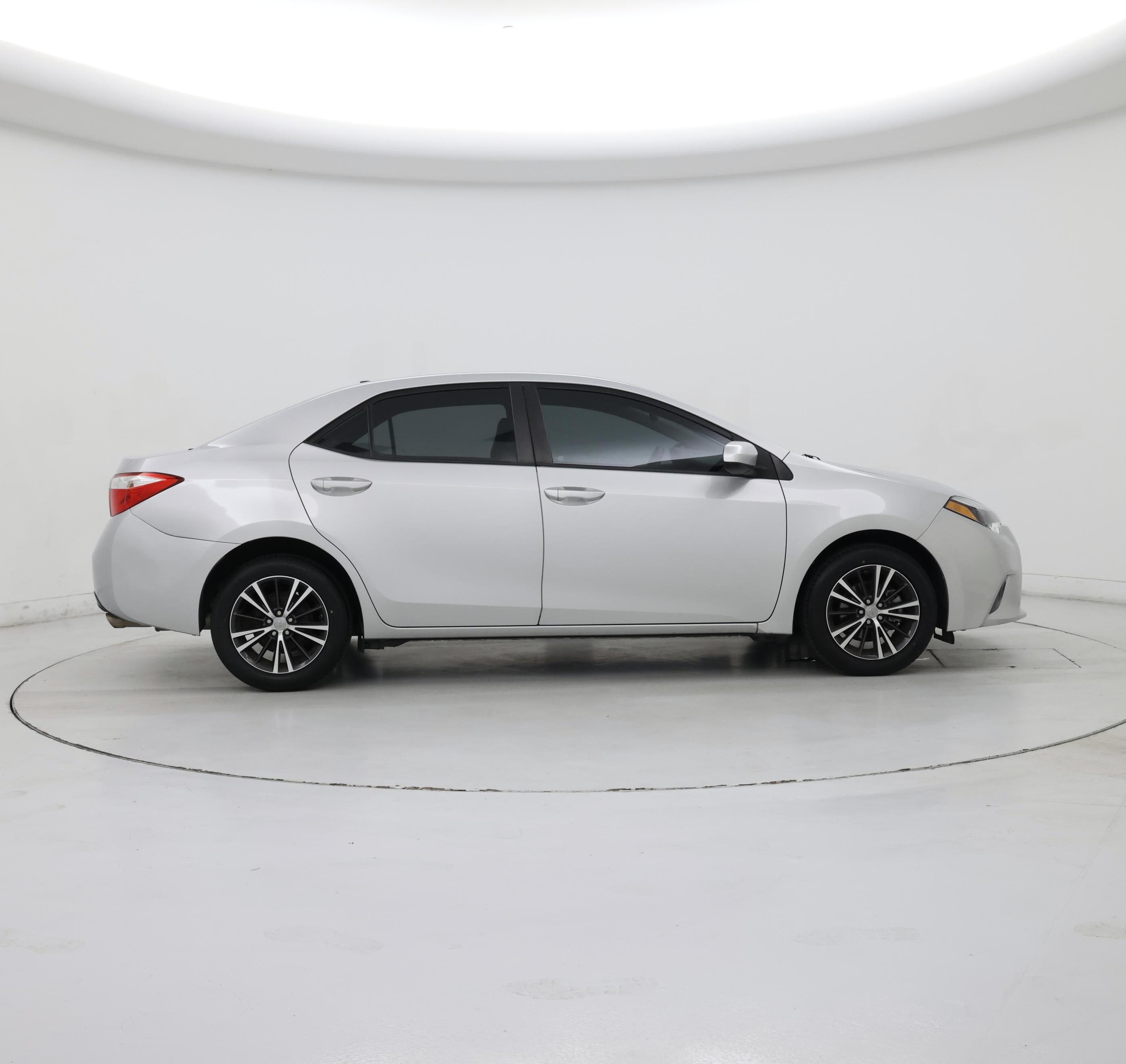 Thumbnail: 2016 Toyota Corolla - 7