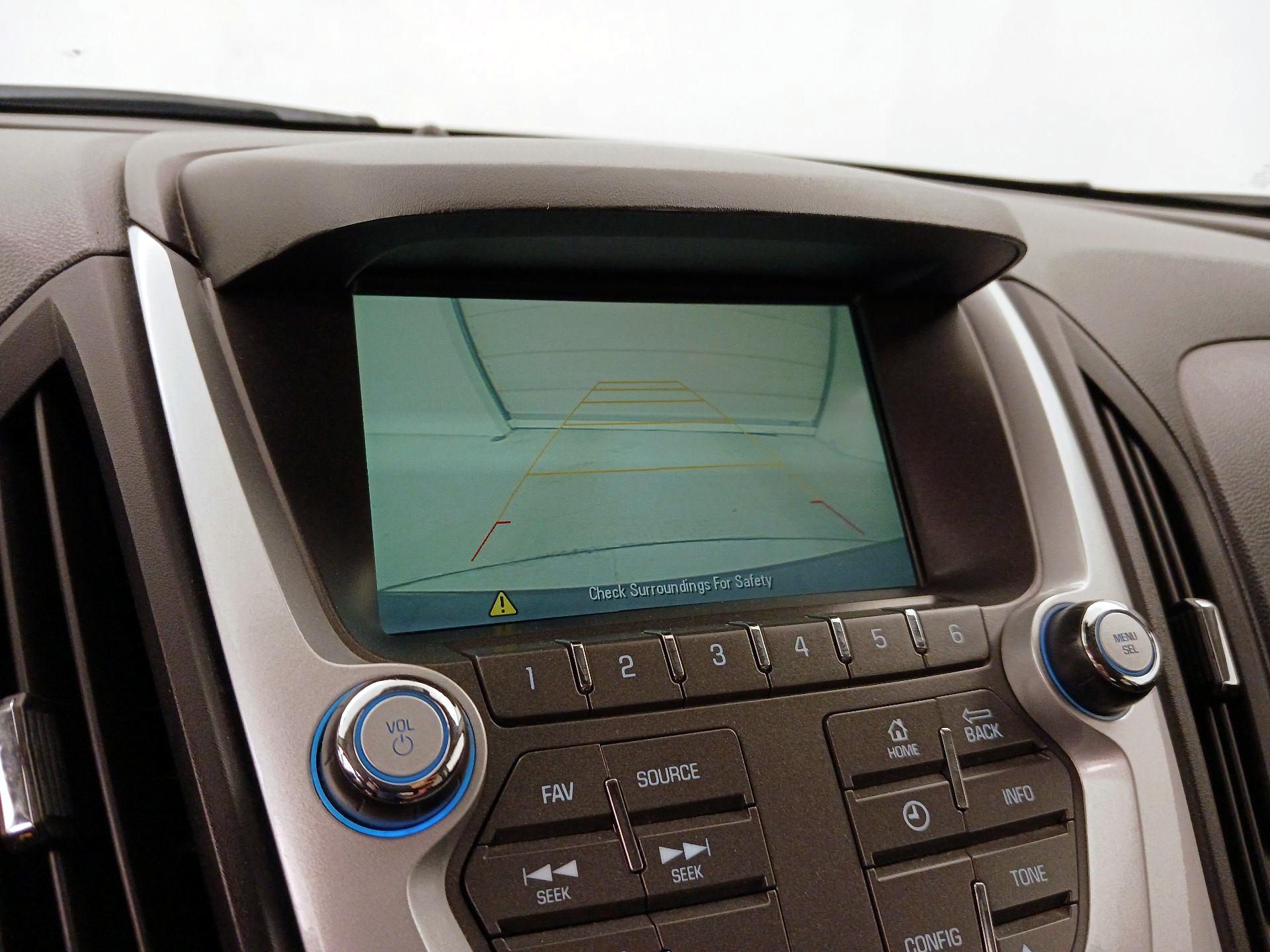 Thumbnail: 2015 Chevrolet Equinox - 14