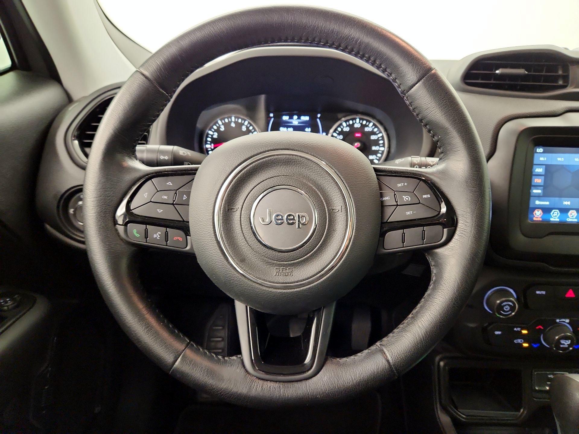 Thumbnail: 2020 Jeep Renegade - 10