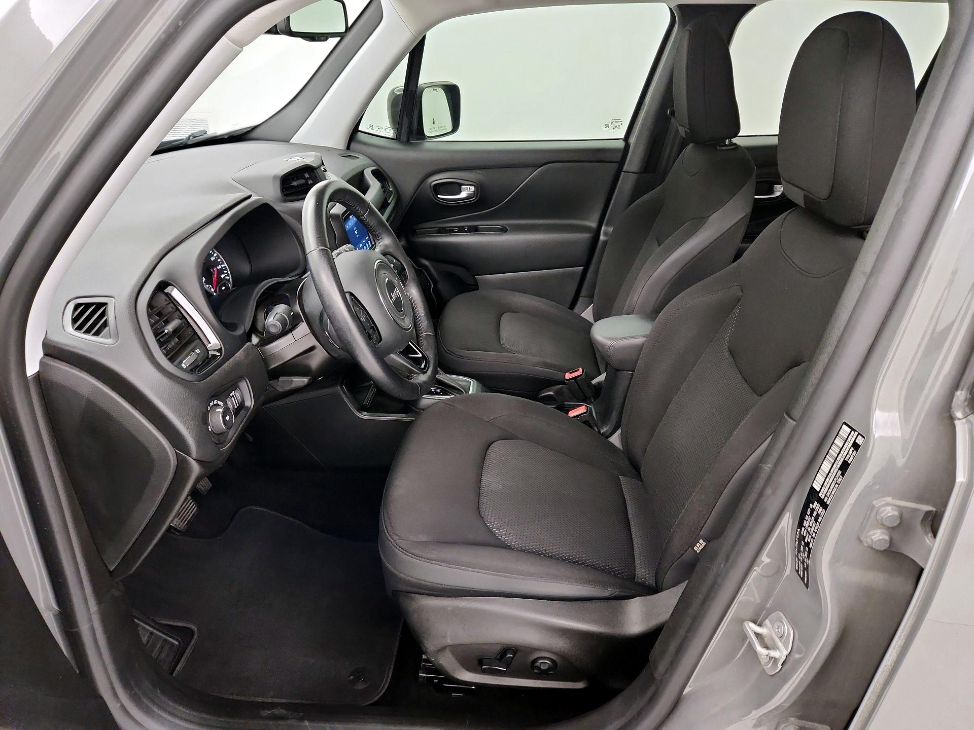 Thumbnail: 2020 Jeep Renegade - 11