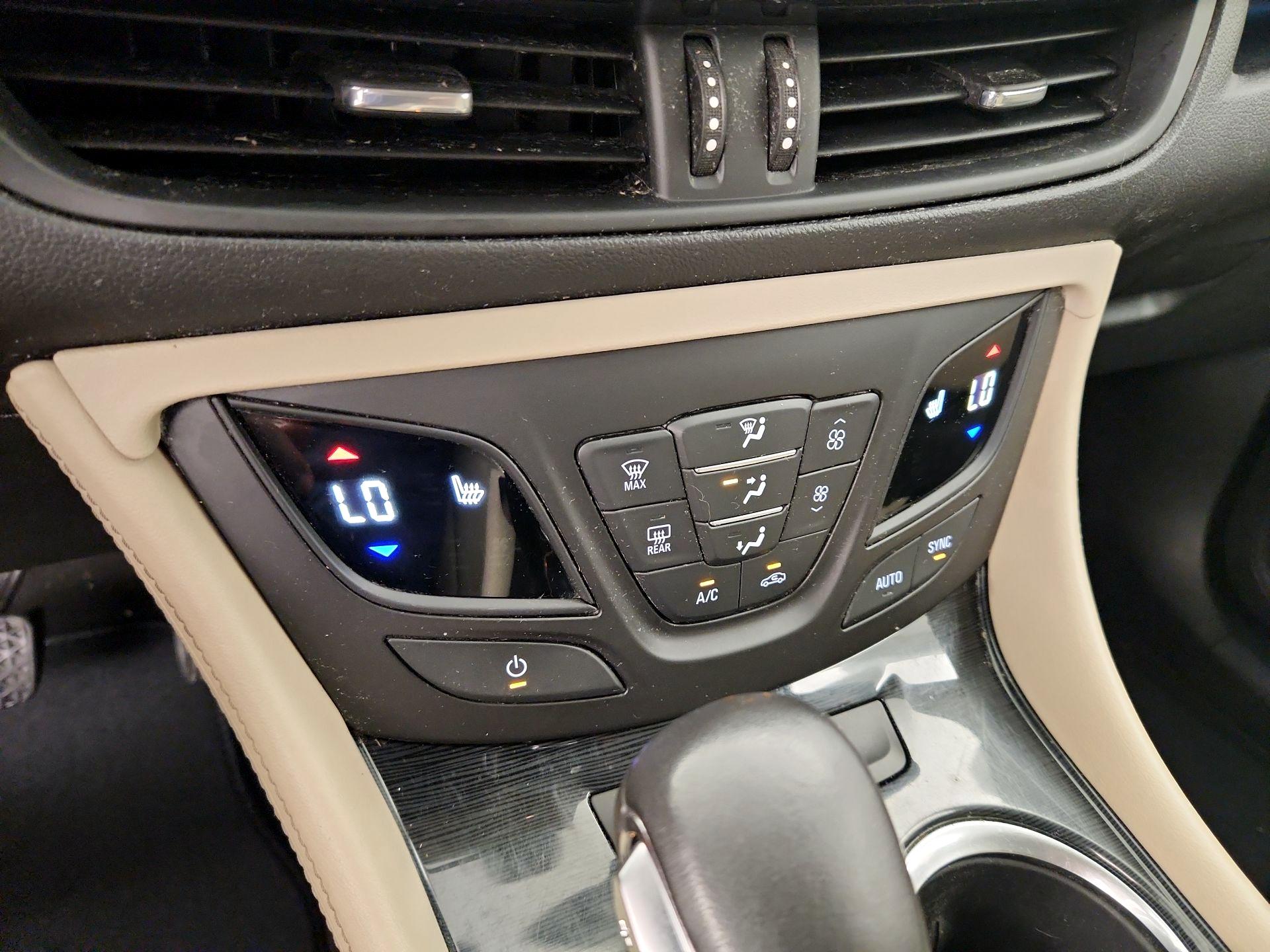 Thumbnail: 2018 Buick Envision - 16