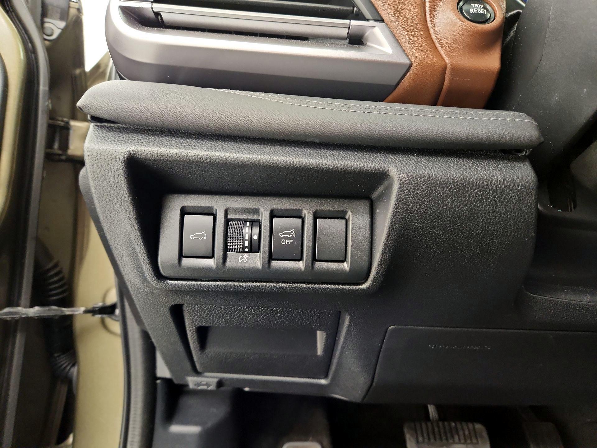 Thumbnail: 2021 Subaru Outback - 13