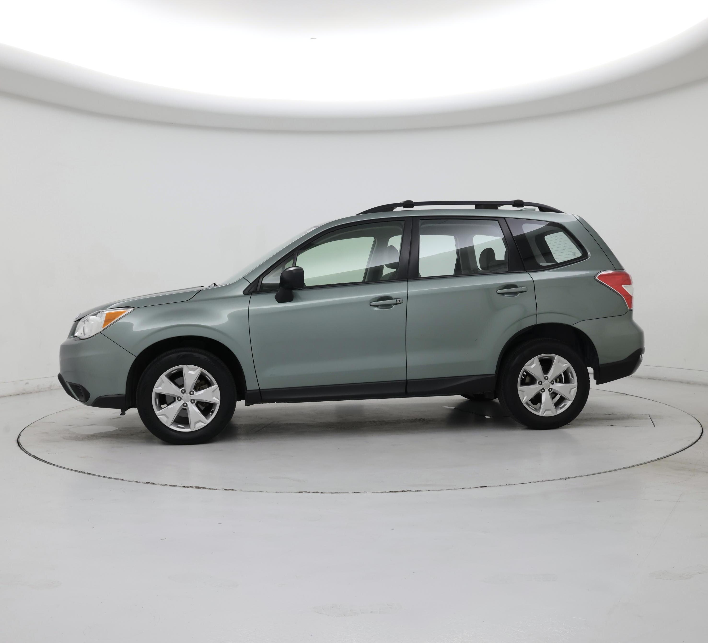 Thumbnail: 2016 Subaru Forester - 3