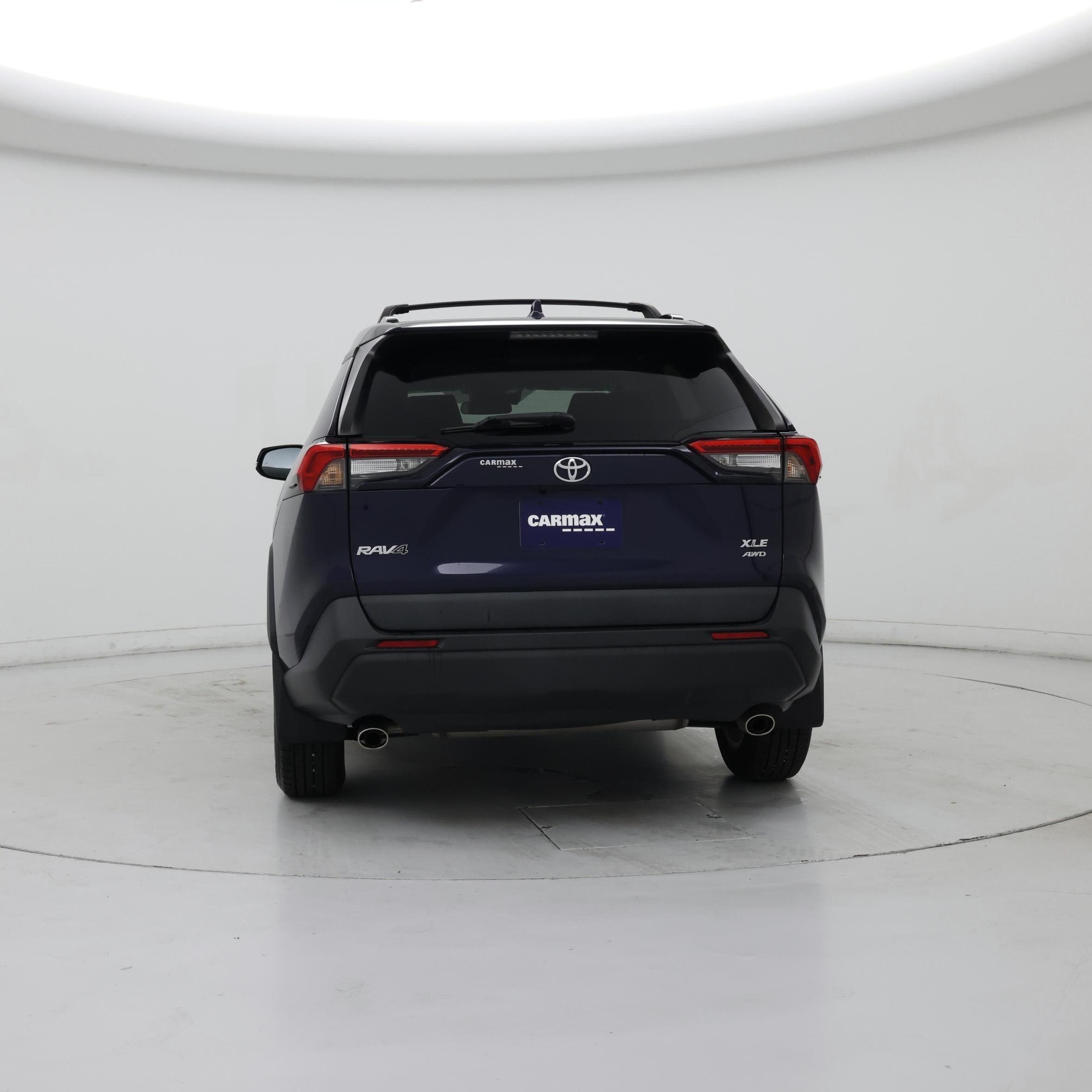 Thumbnail: 2021 Toyota RAV4 - 6