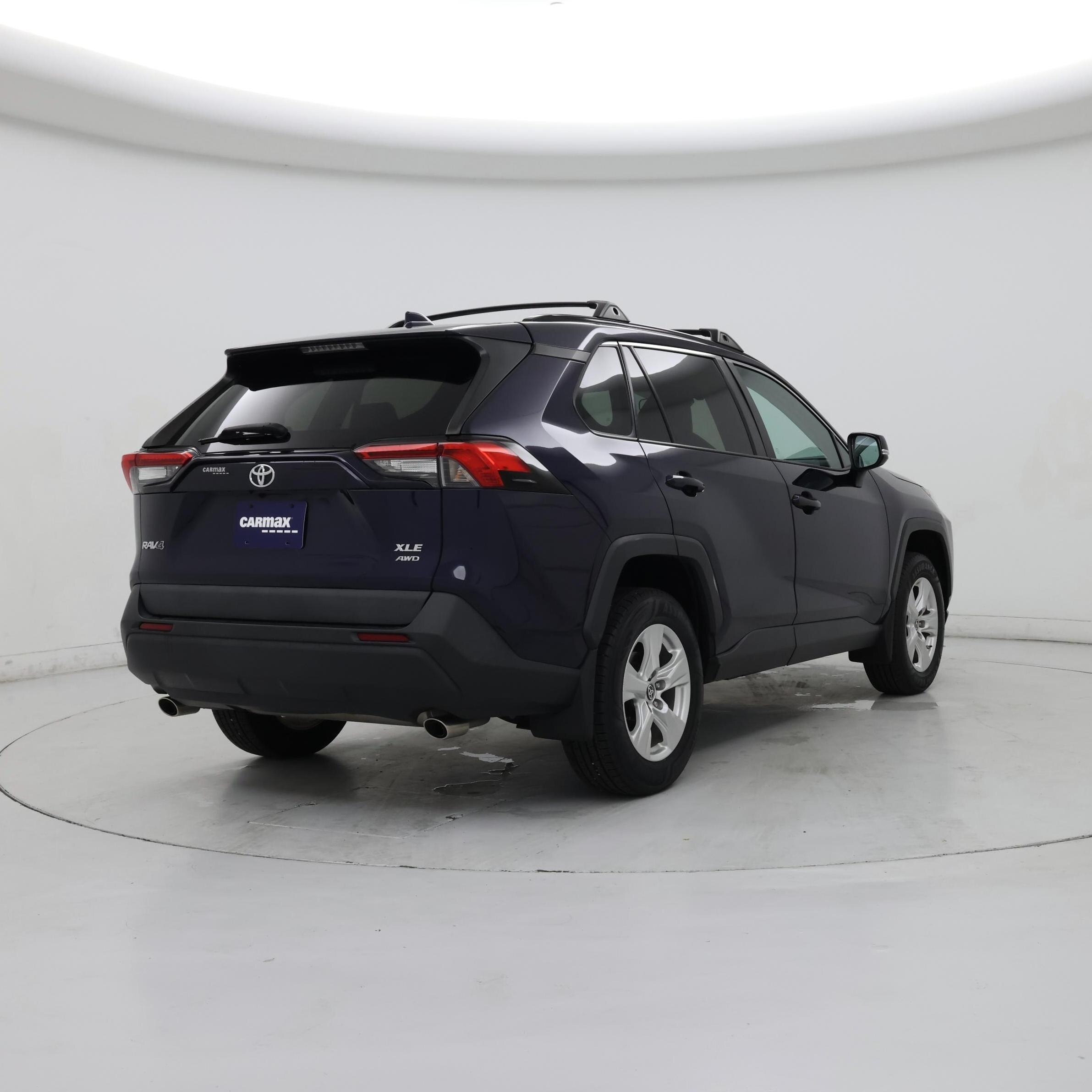 Thumbnail: 2021 Toyota RAV4 - 8