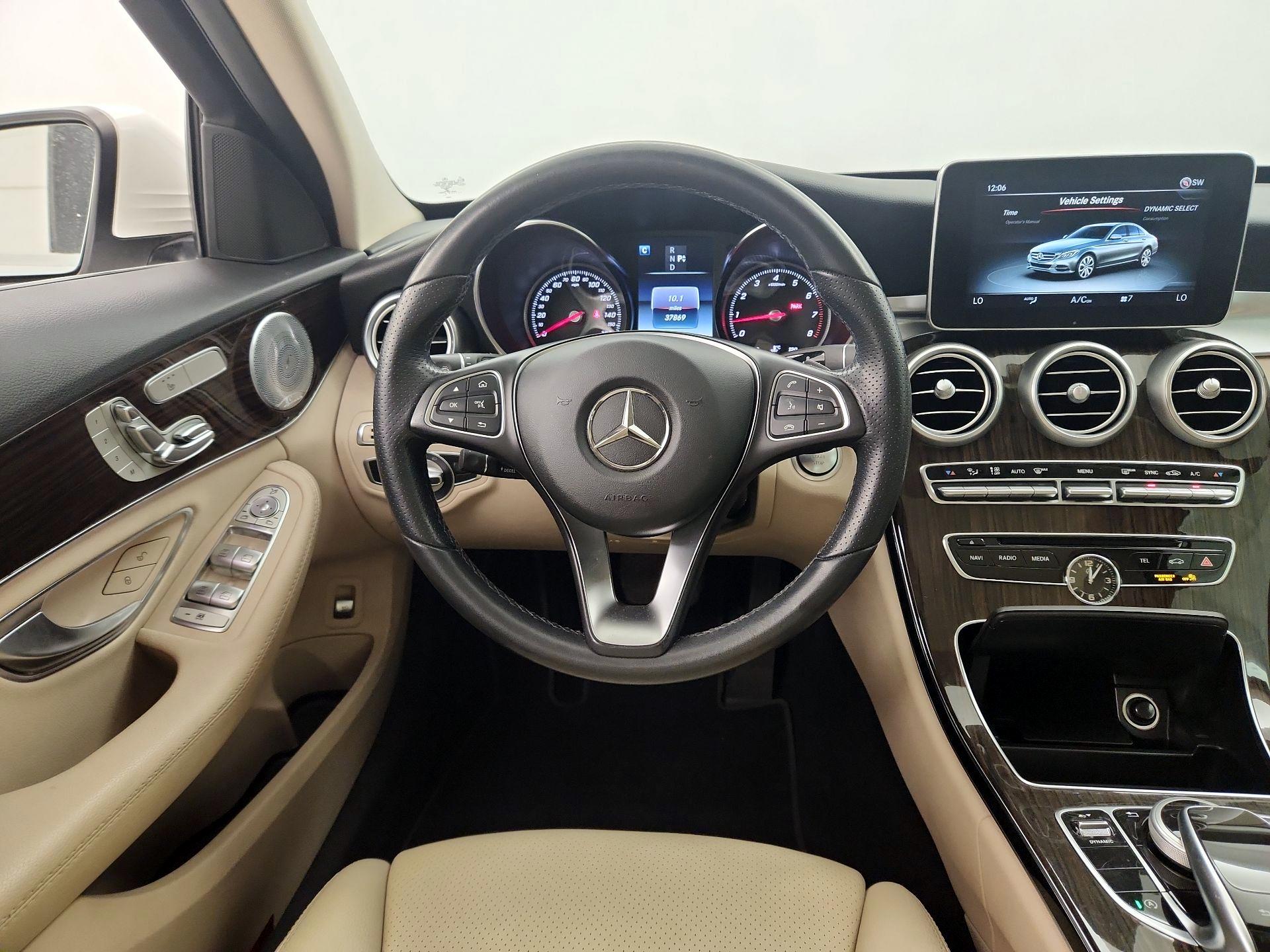 Thumbnail: 2017 Mercedes-Benz C-Class - 10