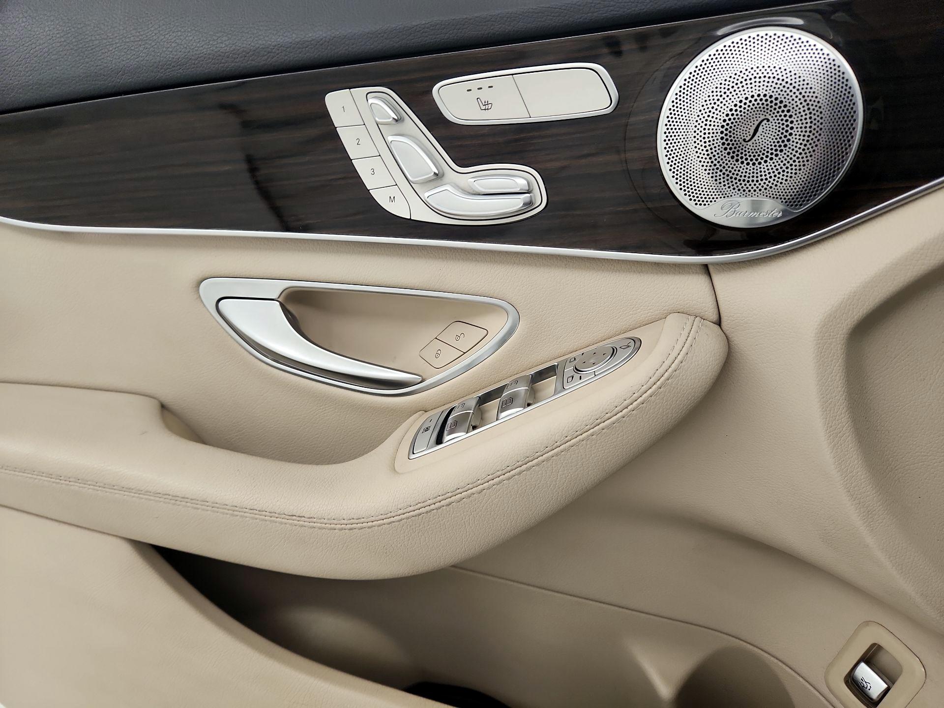 Thumbnail: 2017 Mercedes-Benz C-Class - 12