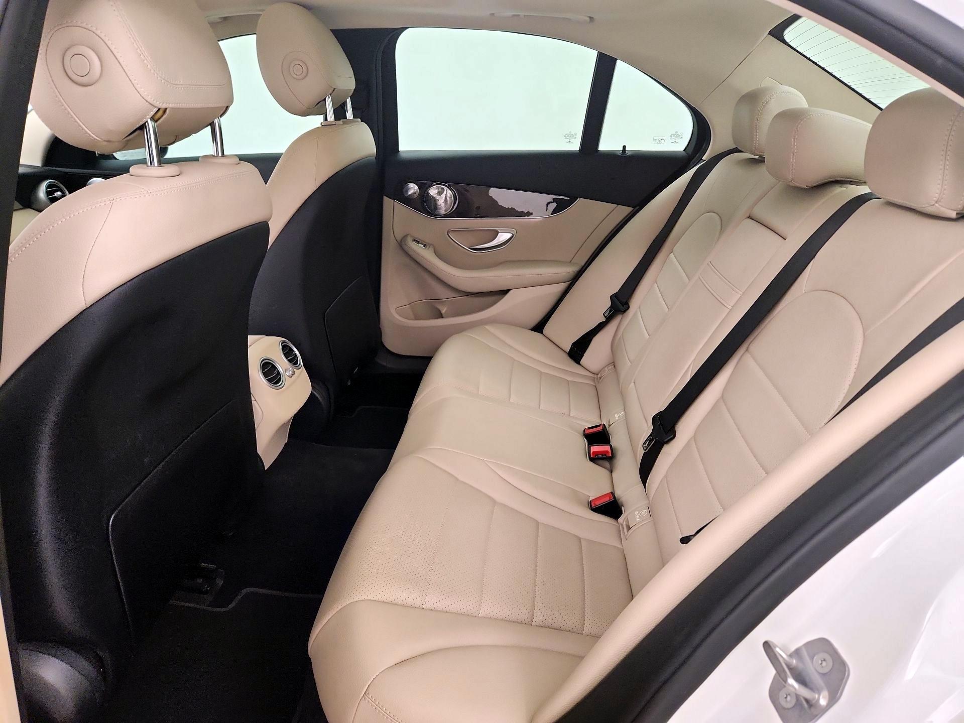 Thumbnail: 2017 Mercedes-Benz C-Class - 20