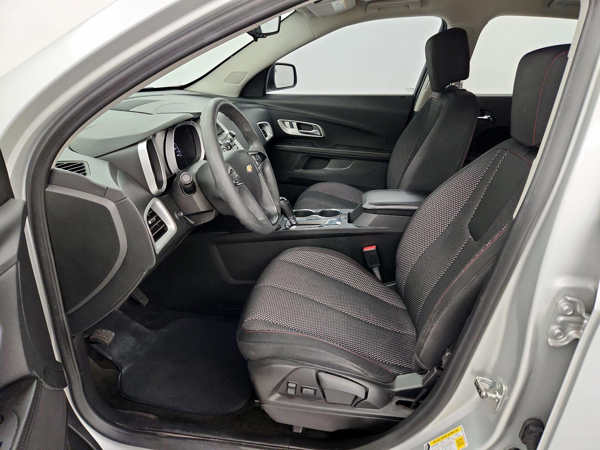 Thumbnail: 2017 Chevrolet Equinox - 11