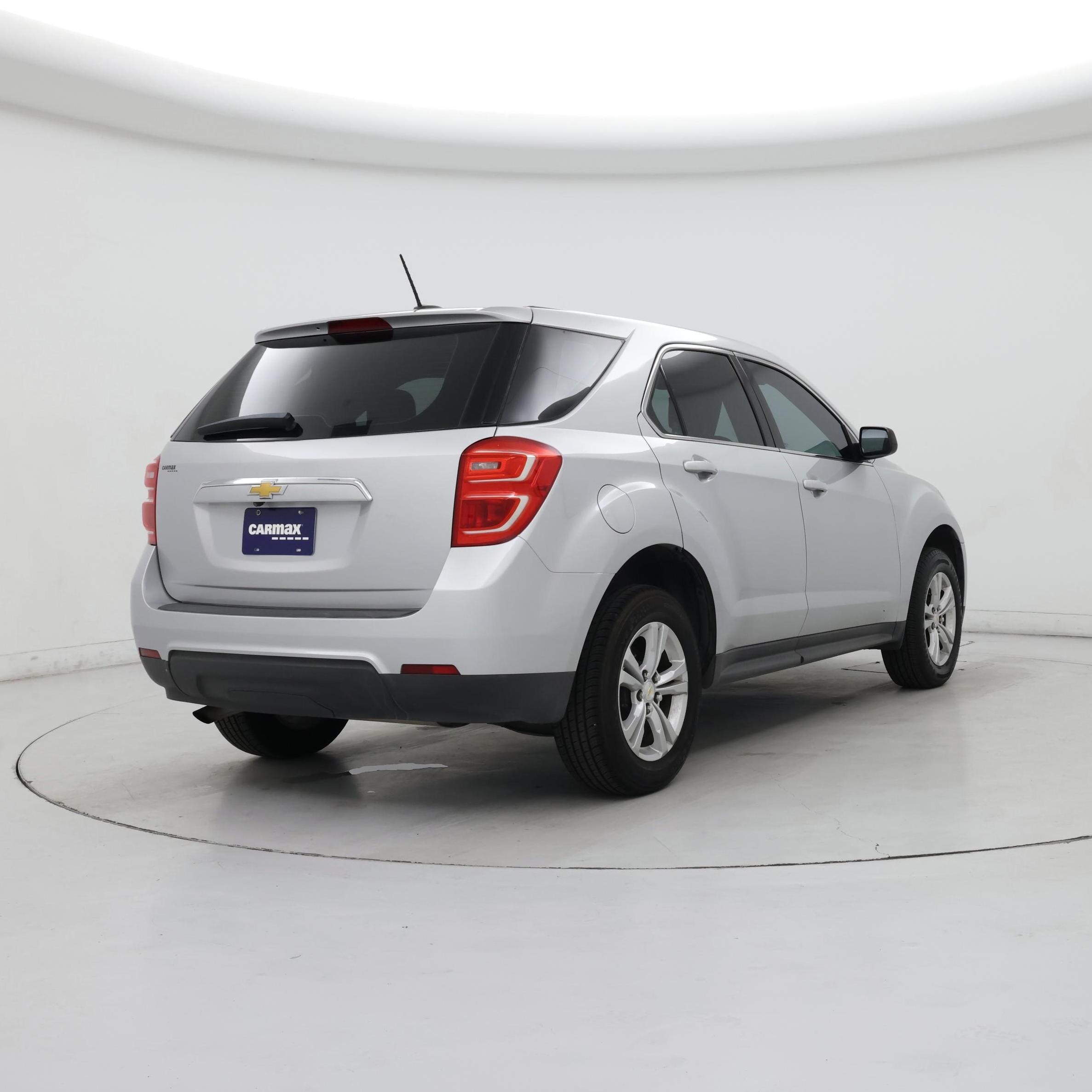 Thumbnail: 2017 Chevrolet Equinox - 8