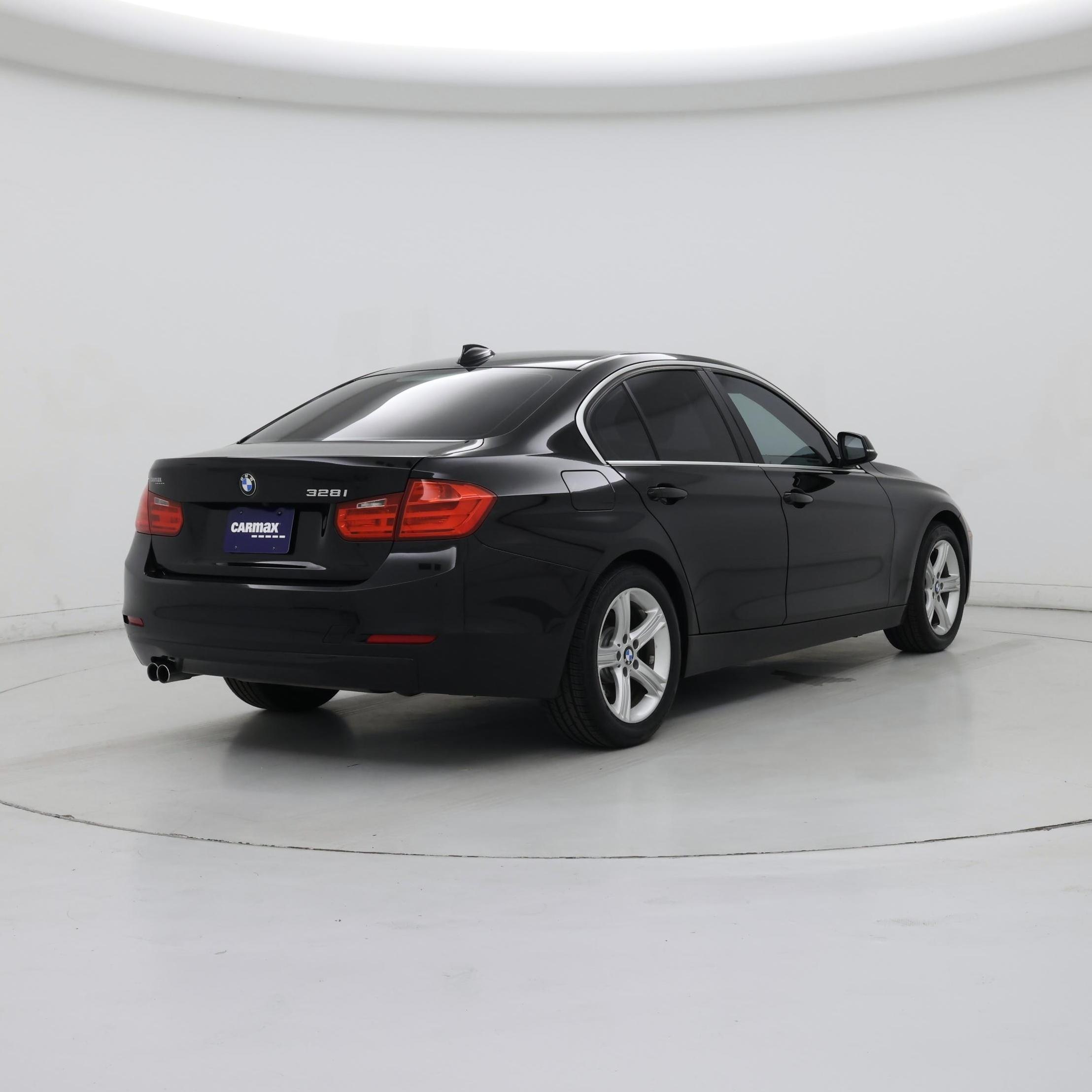 Thumbnail: 2015 BMW 3 Series - 8