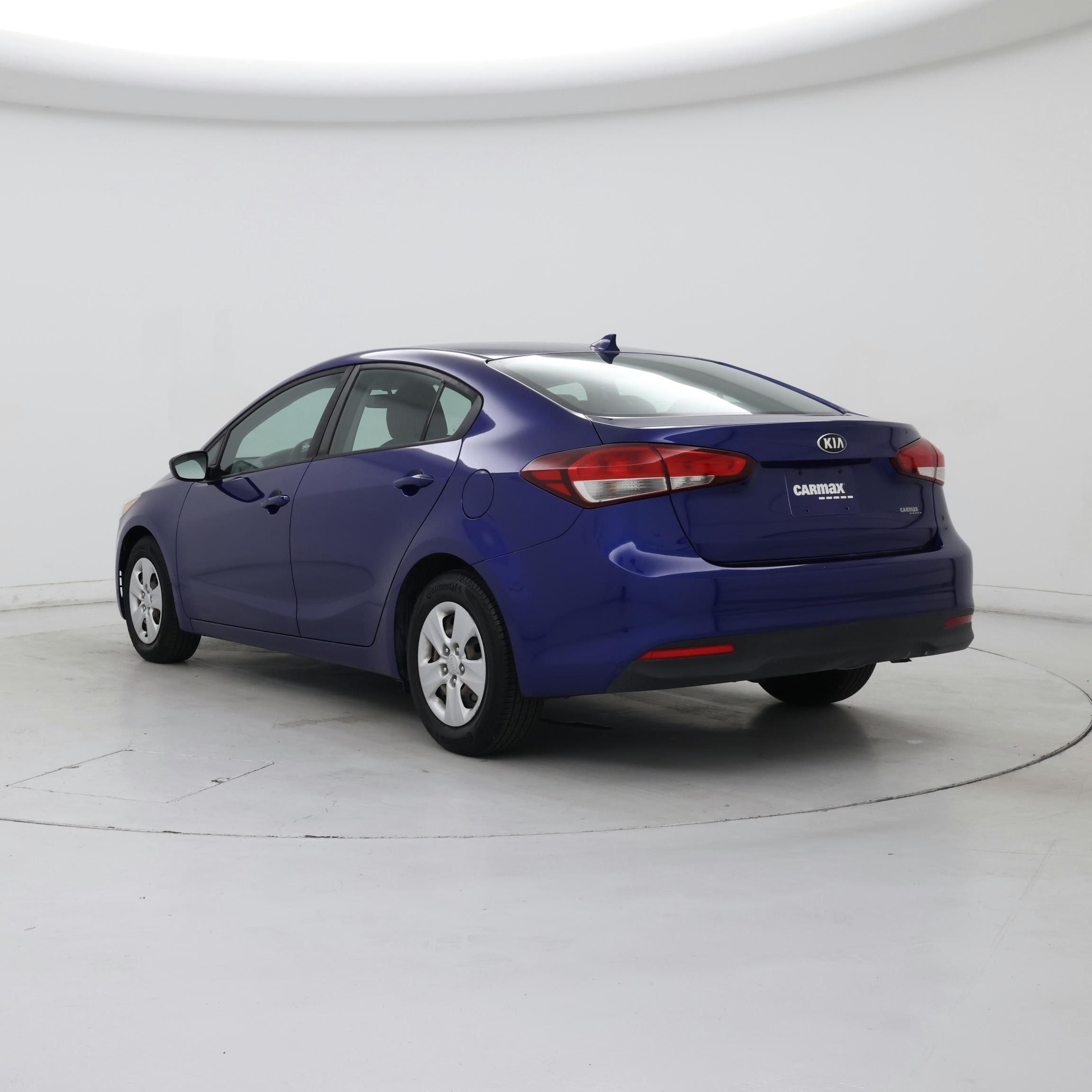 Thumbnail: 2017 Kia Forte - 2