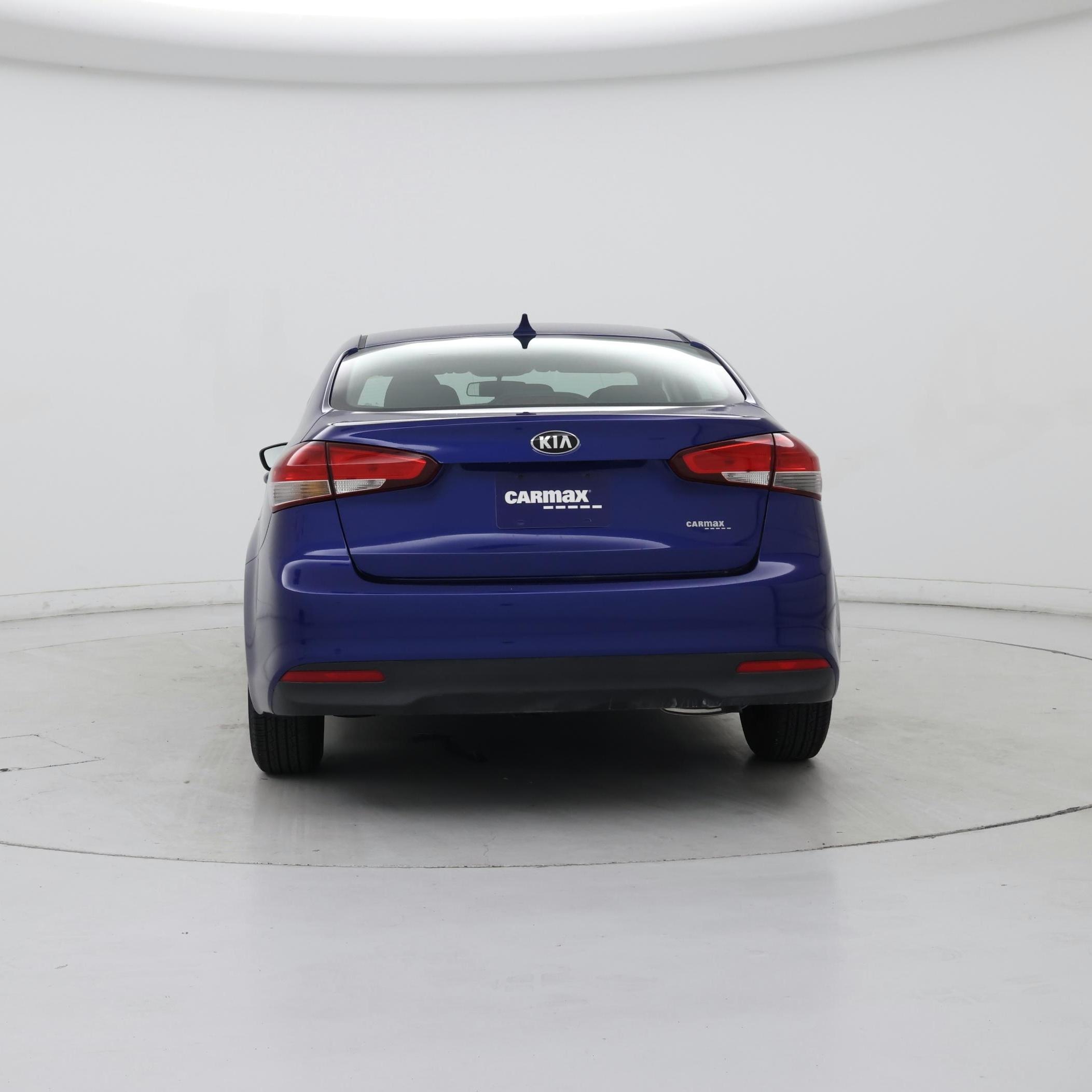 Thumbnail: 2017 Kia Forte - 6