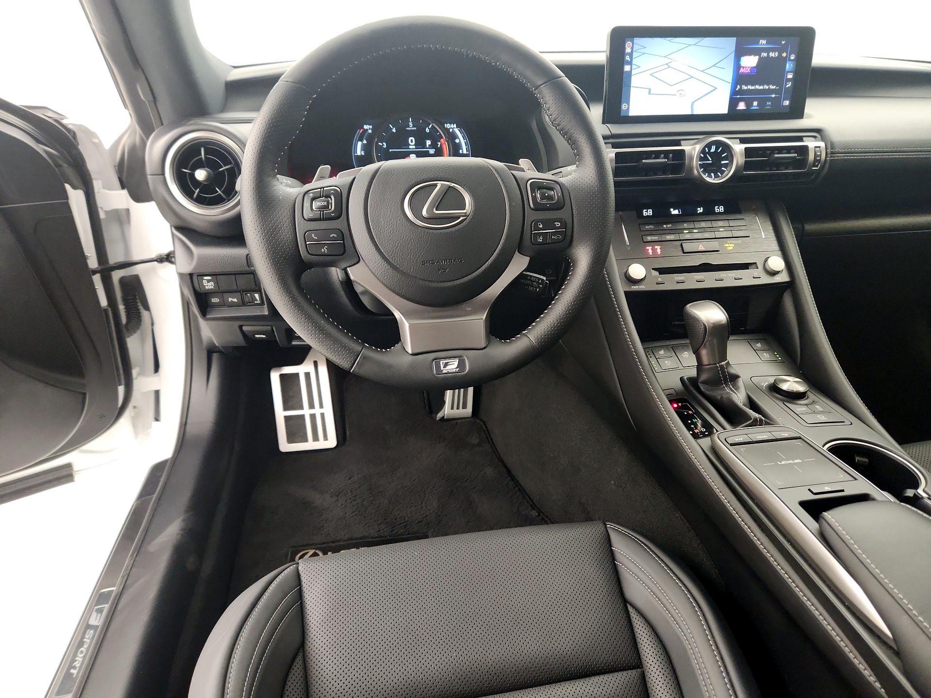 Thumbnail: 2024 Lexus RC - 10