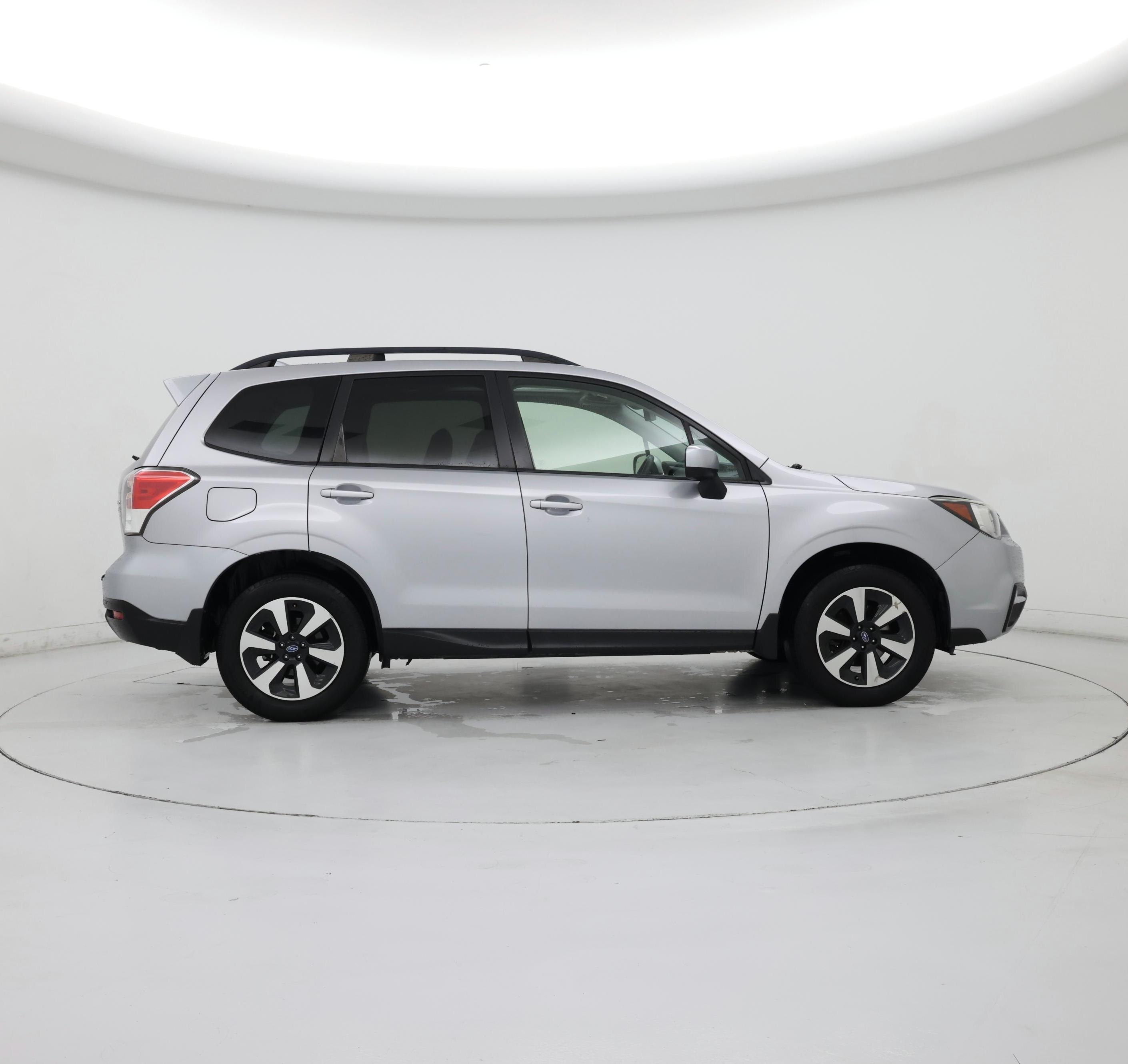 Thumbnail: 2017 Subaru Forester - 7