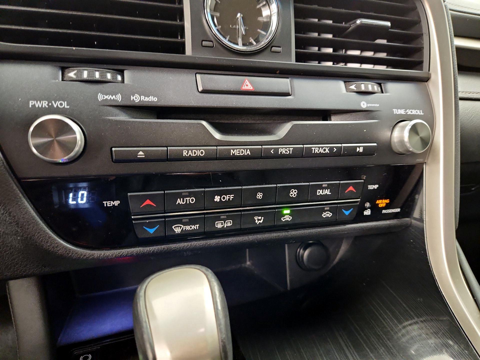 Thumbnail: 2019 Lexus RX - 16