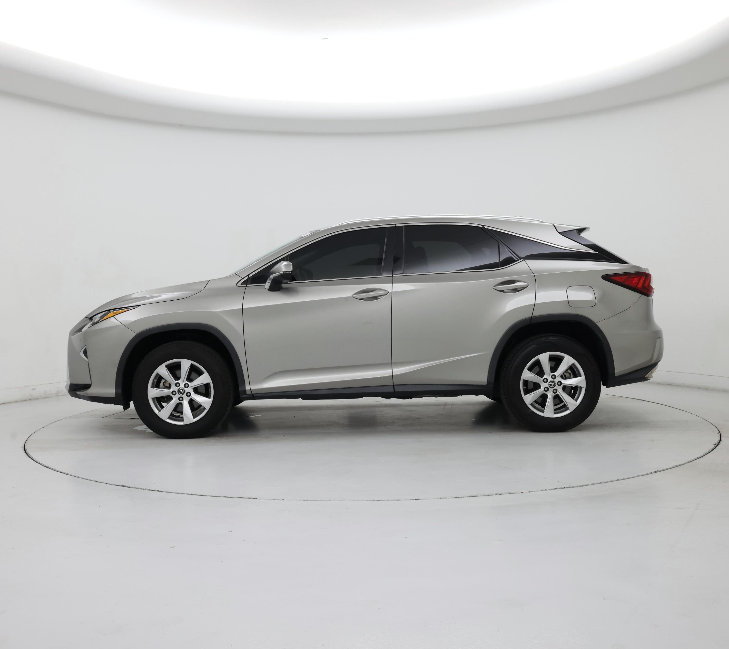 Thumbnail: 2019 Lexus RX - 3