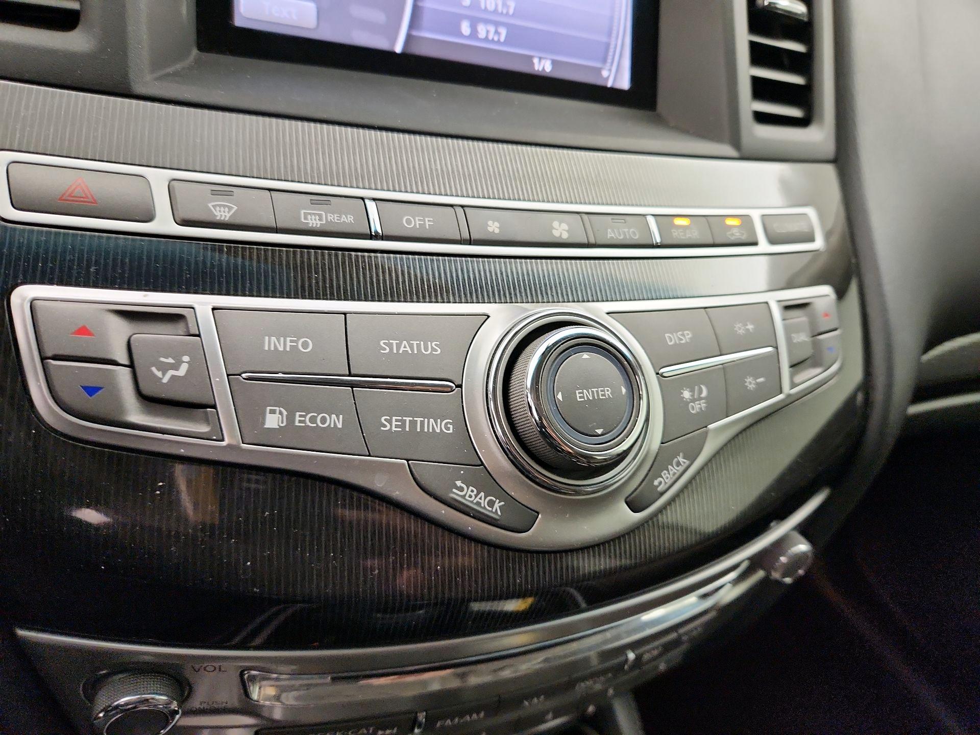 Thumbnail: 2016 INFINITI QX60 - 16