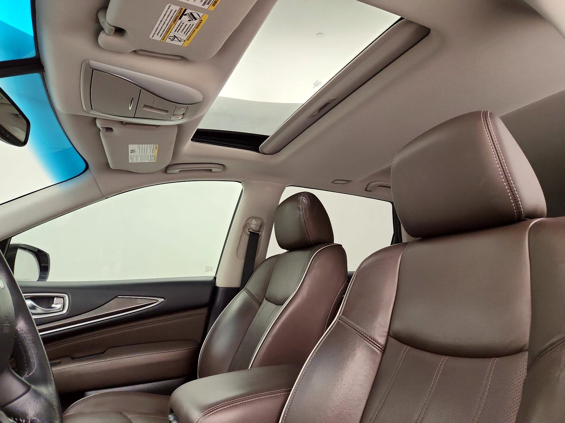 Thumbnail: 2016 INFINITI QX60 - 19